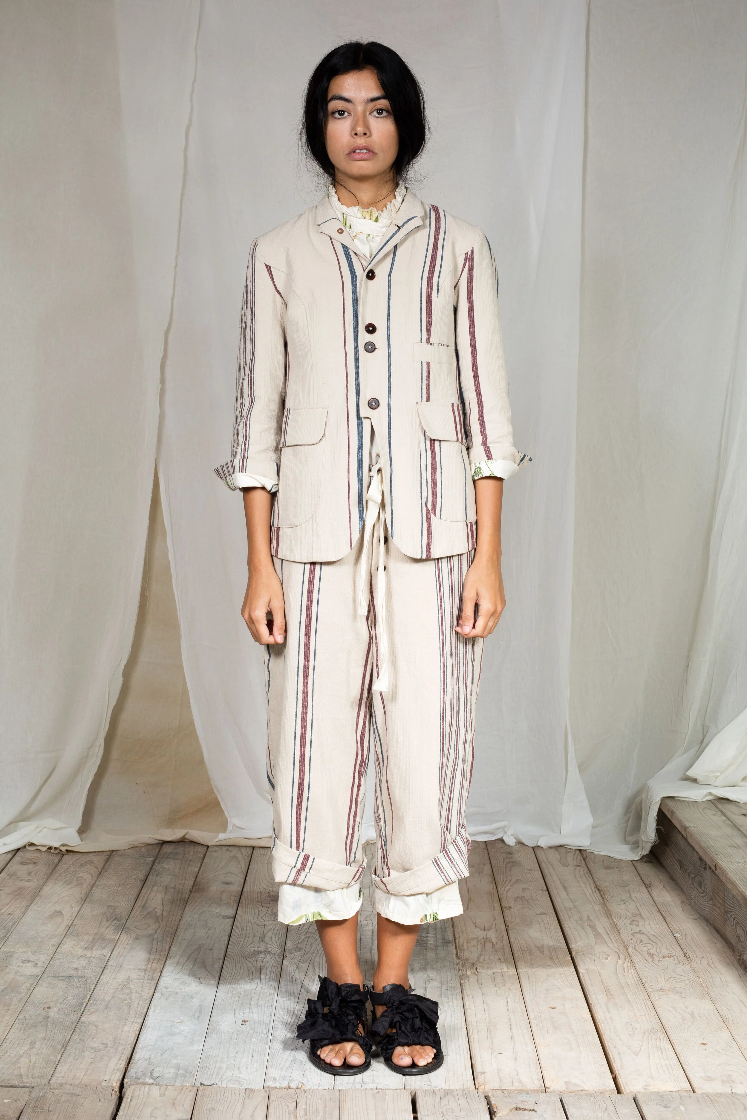 AM - SS2022 - LOOKBOOK WOMEN-1.jpg