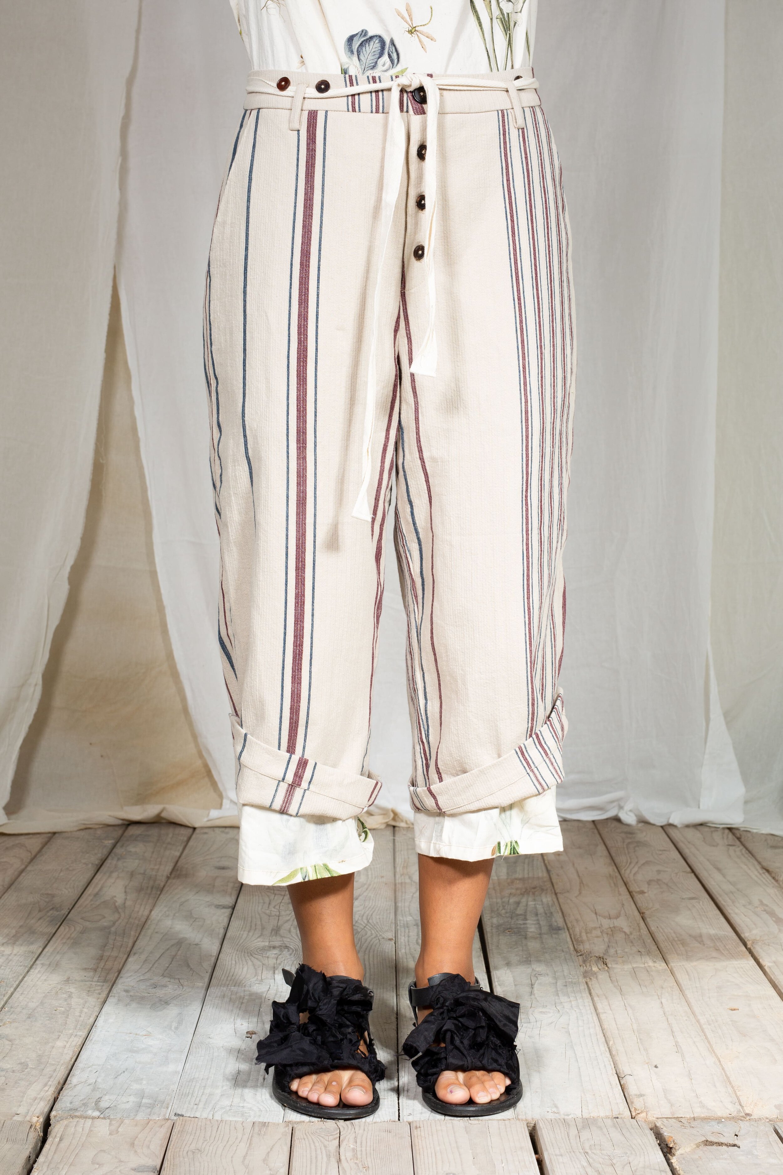 AM - SS2022 - LOOKBOOK WOMEN-14.jpg