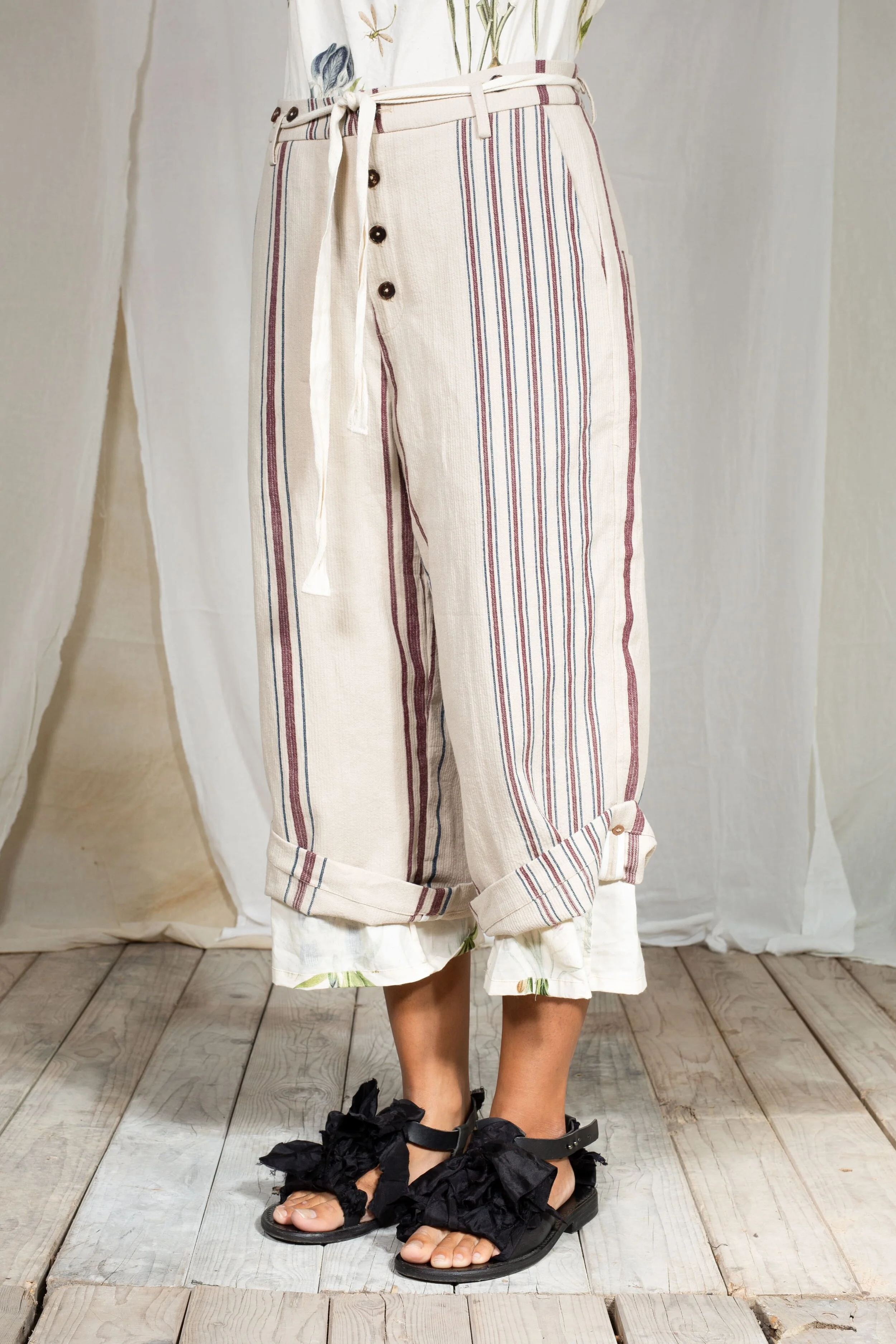 AM - SS2022 - LOOKBOOK WOMEN-15.jpg