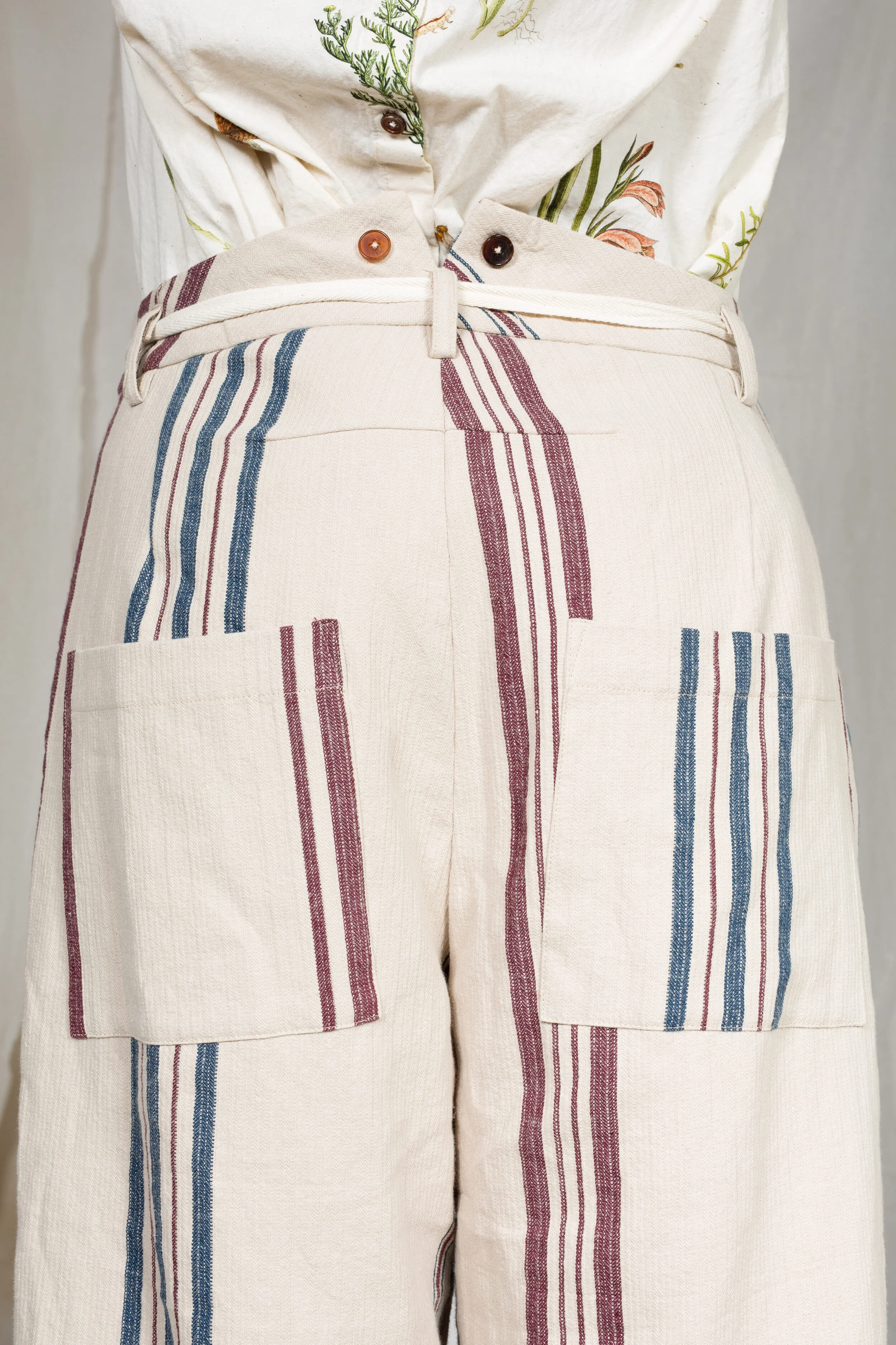 AM - SS2022 - LOOKBOOK WOMEN-23.jpg
