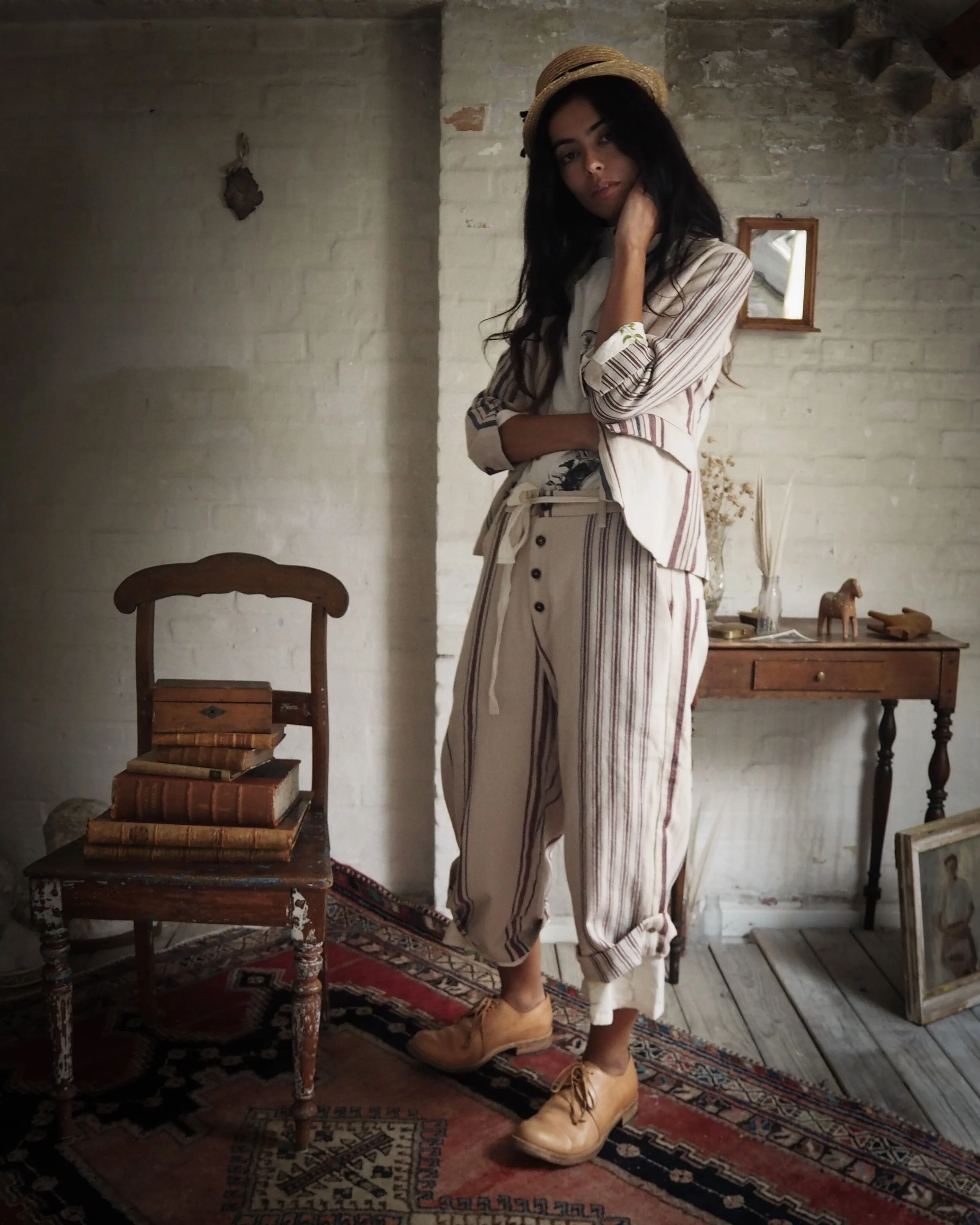 AM - SS2022 - CAMPAIGN-97.jpg