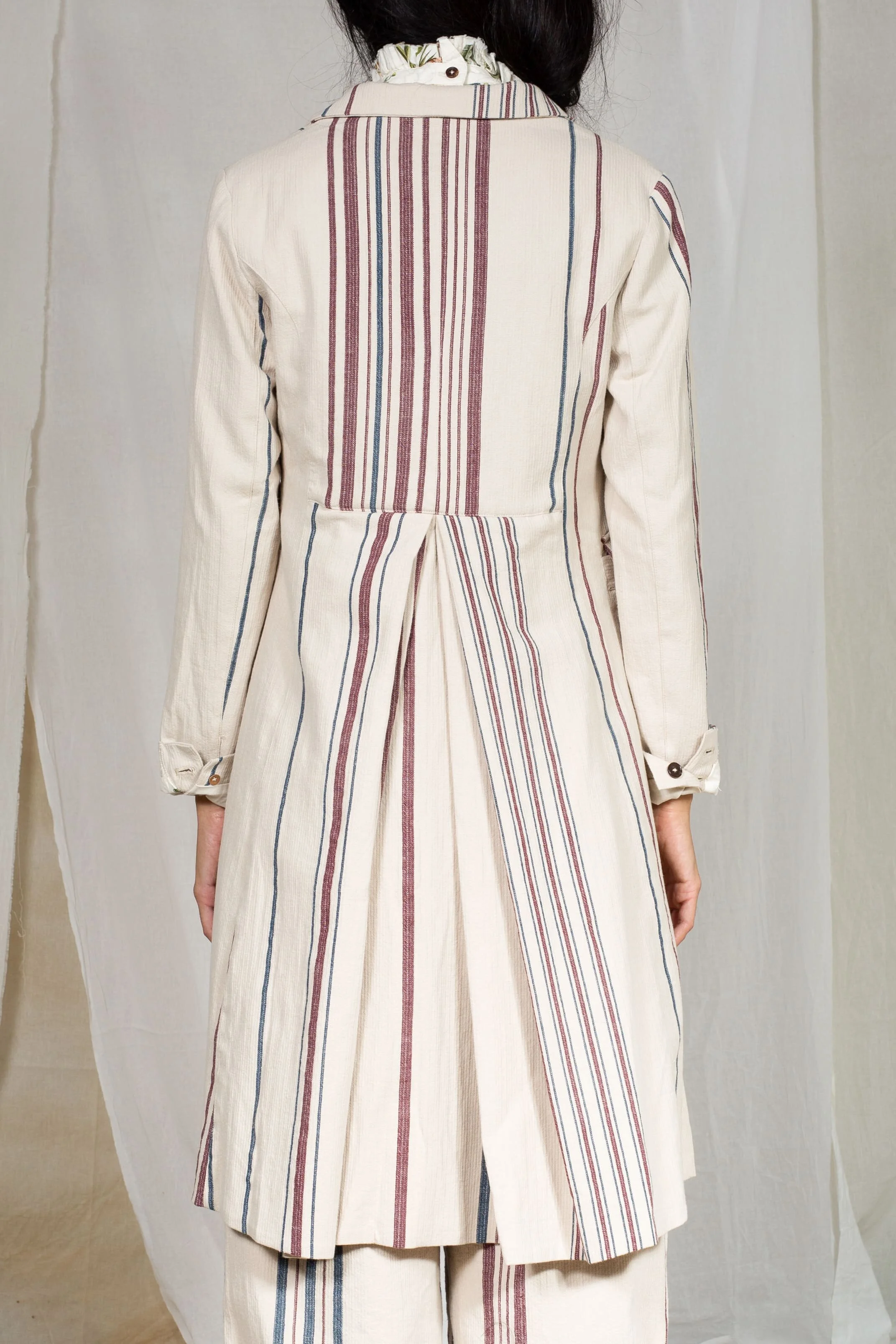AM - SS2022 - LOOKBOOK WOMEN-27.jpg