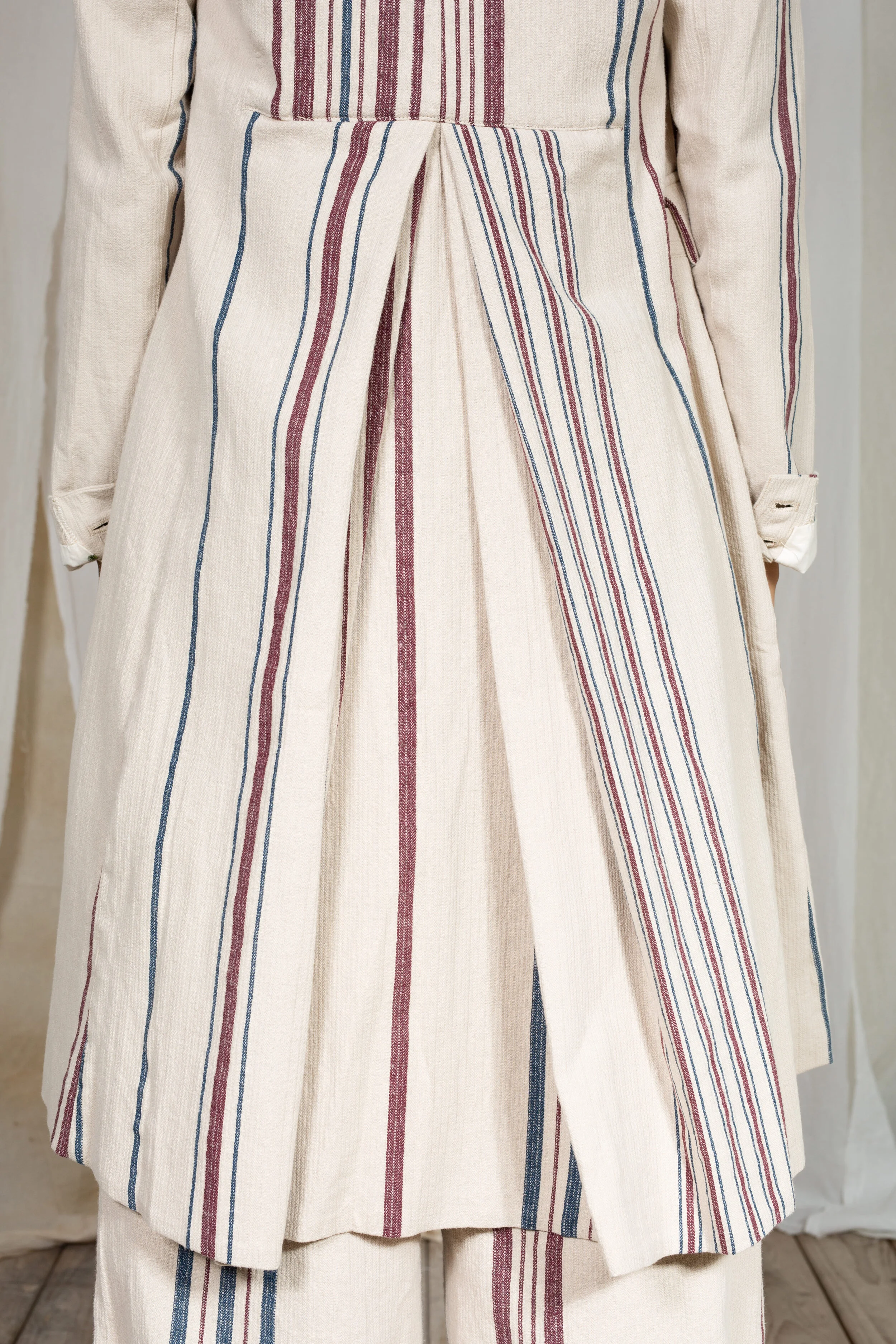 AM - SS2022 - LOOKBOOK WOMEN-35.jpg