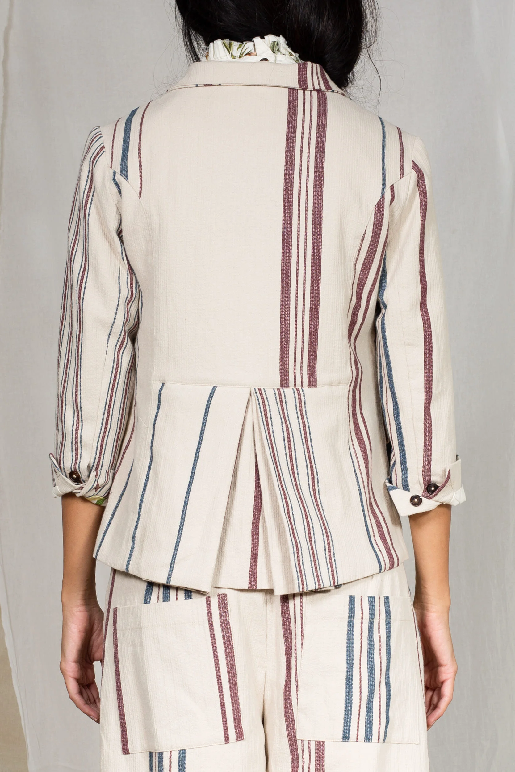 AM - SS2022 - LOOKBOOK WOMEN-39.jpg
