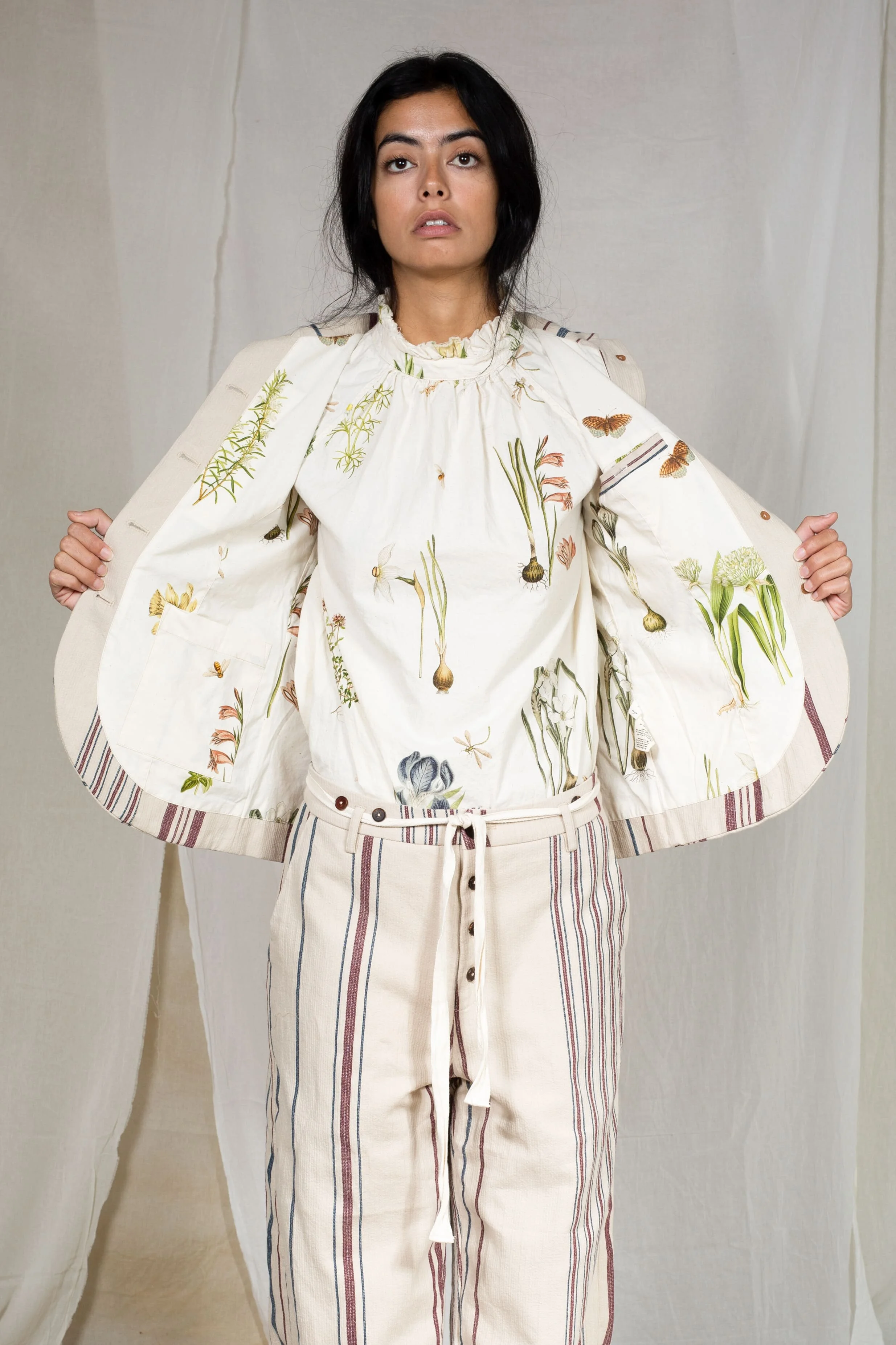 AM - SS2022 - LOOKBOOK WOMEN-43.jpg