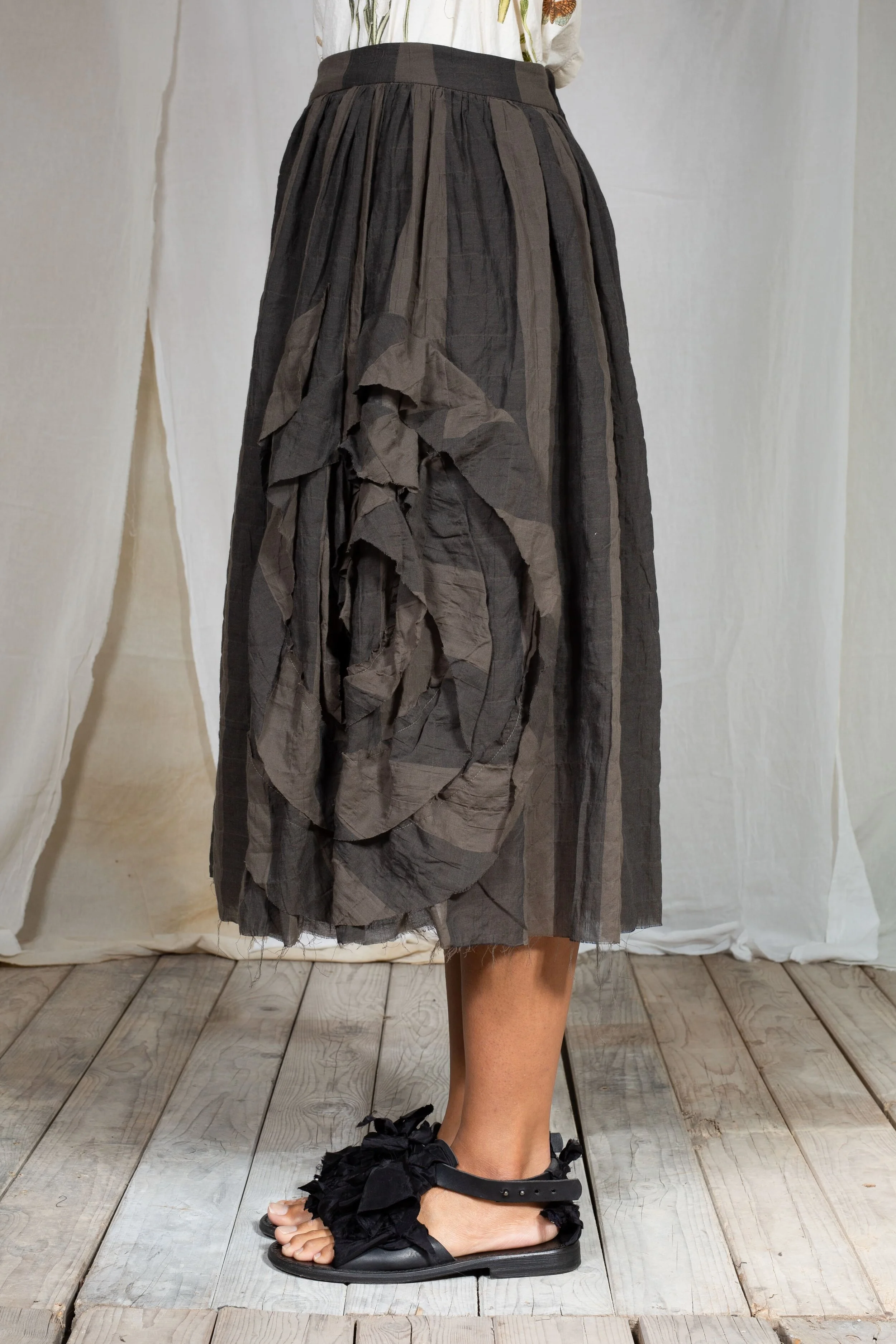 AM - SS2022 - LOOKBOOK WOMEN-59.jpg