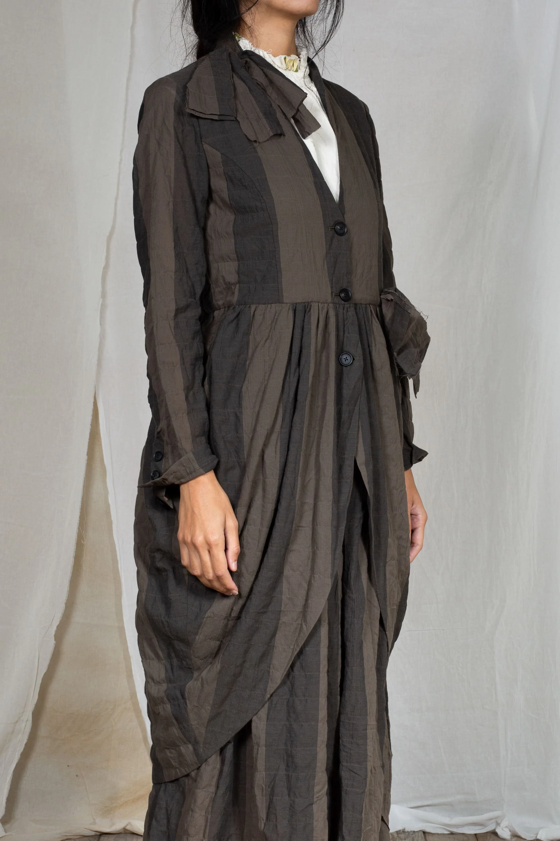 AM - SS2022 - LOOKBOOK WOMEN-51.jpg