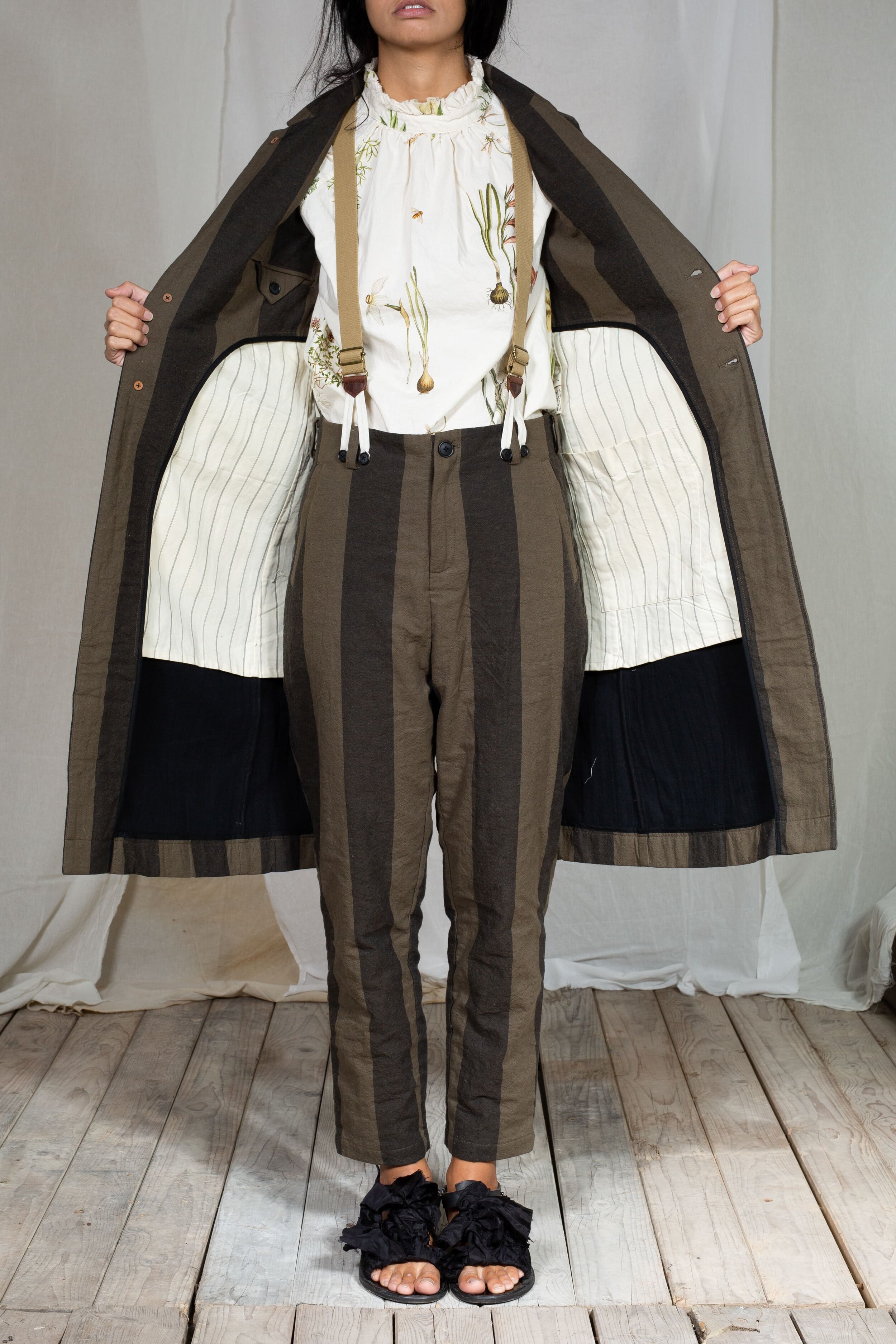 AM - SS2022 - LOOKBOOK WOMEN-150.jpg