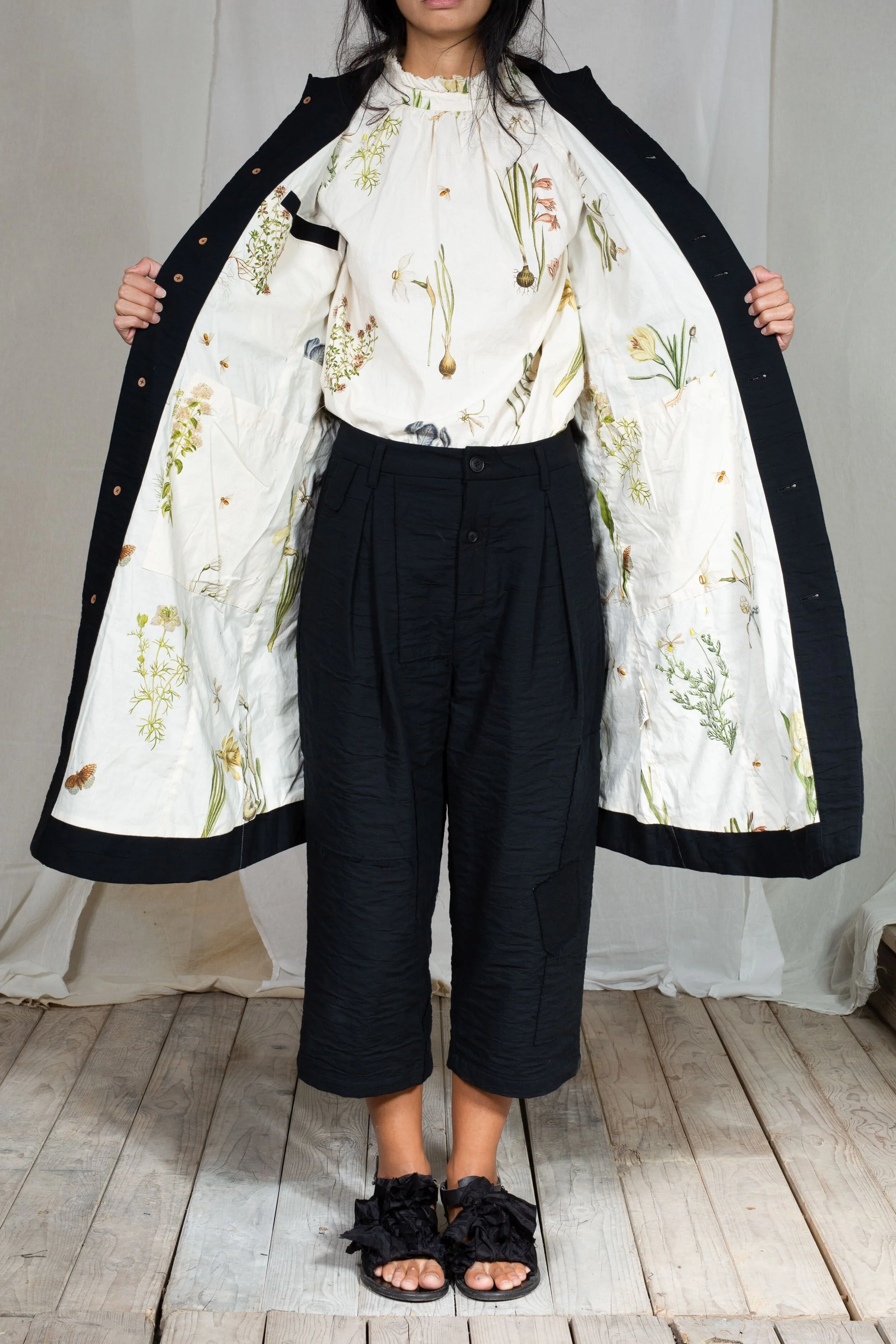 AM - SS2022 - LOOKBOOK WOMEN-183.jpg