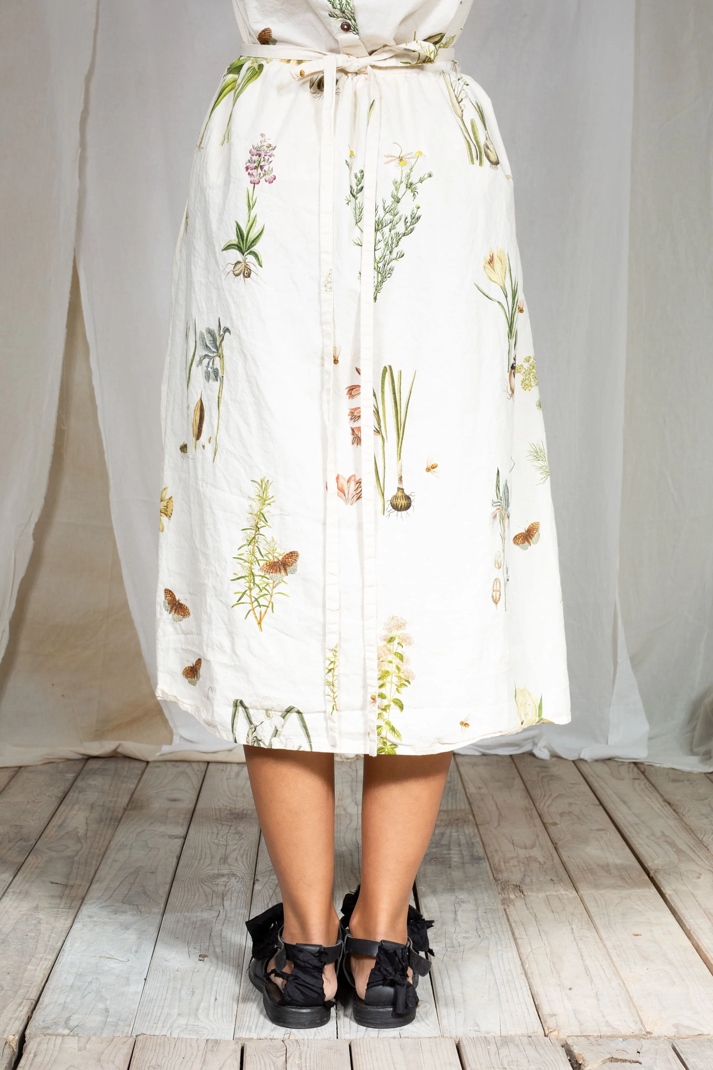 AM - SS2022 - LOOKBOOK WOMEN-228.jpg