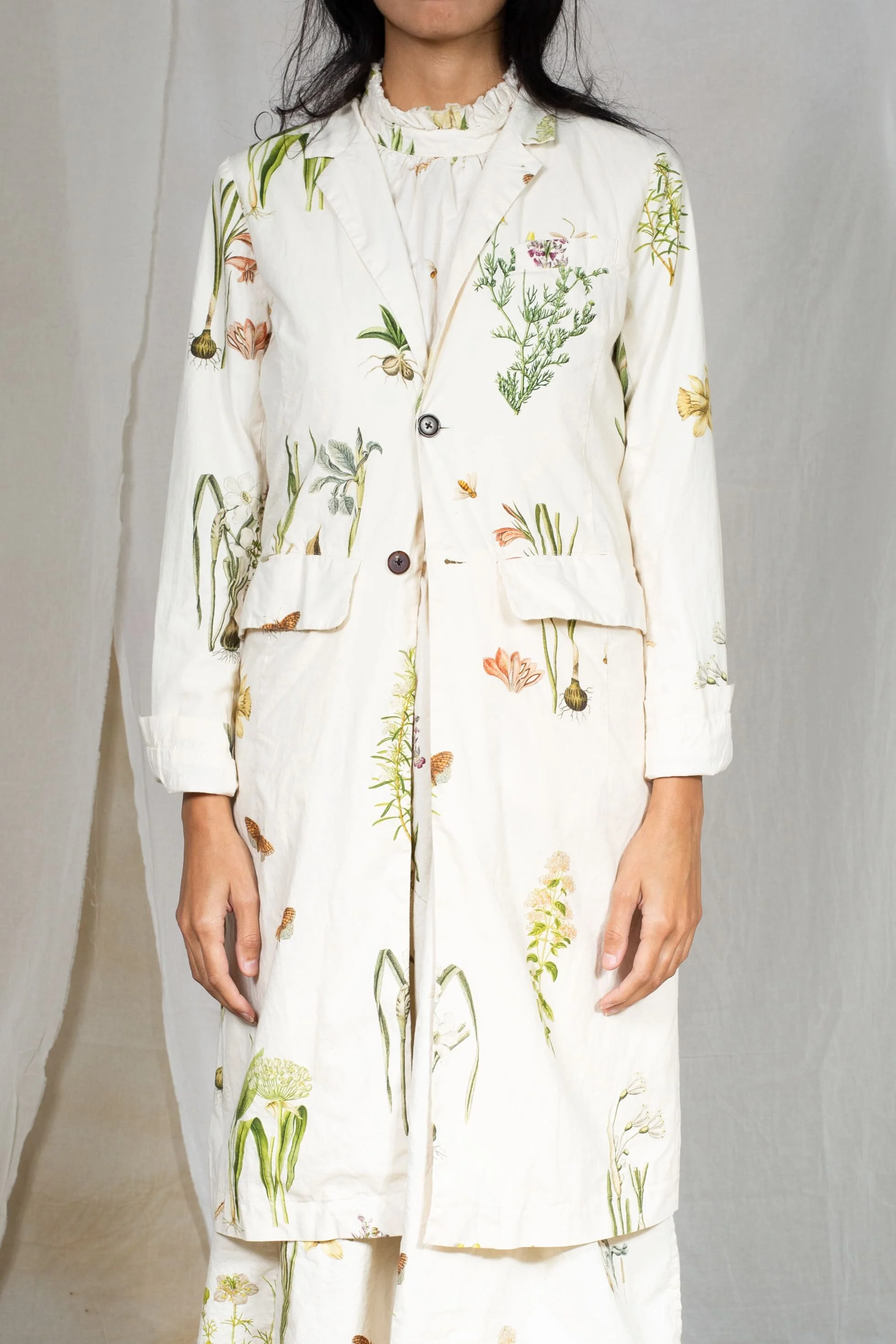 AM - SS2022 - LOOKBOOK WOMEN-233.jpg