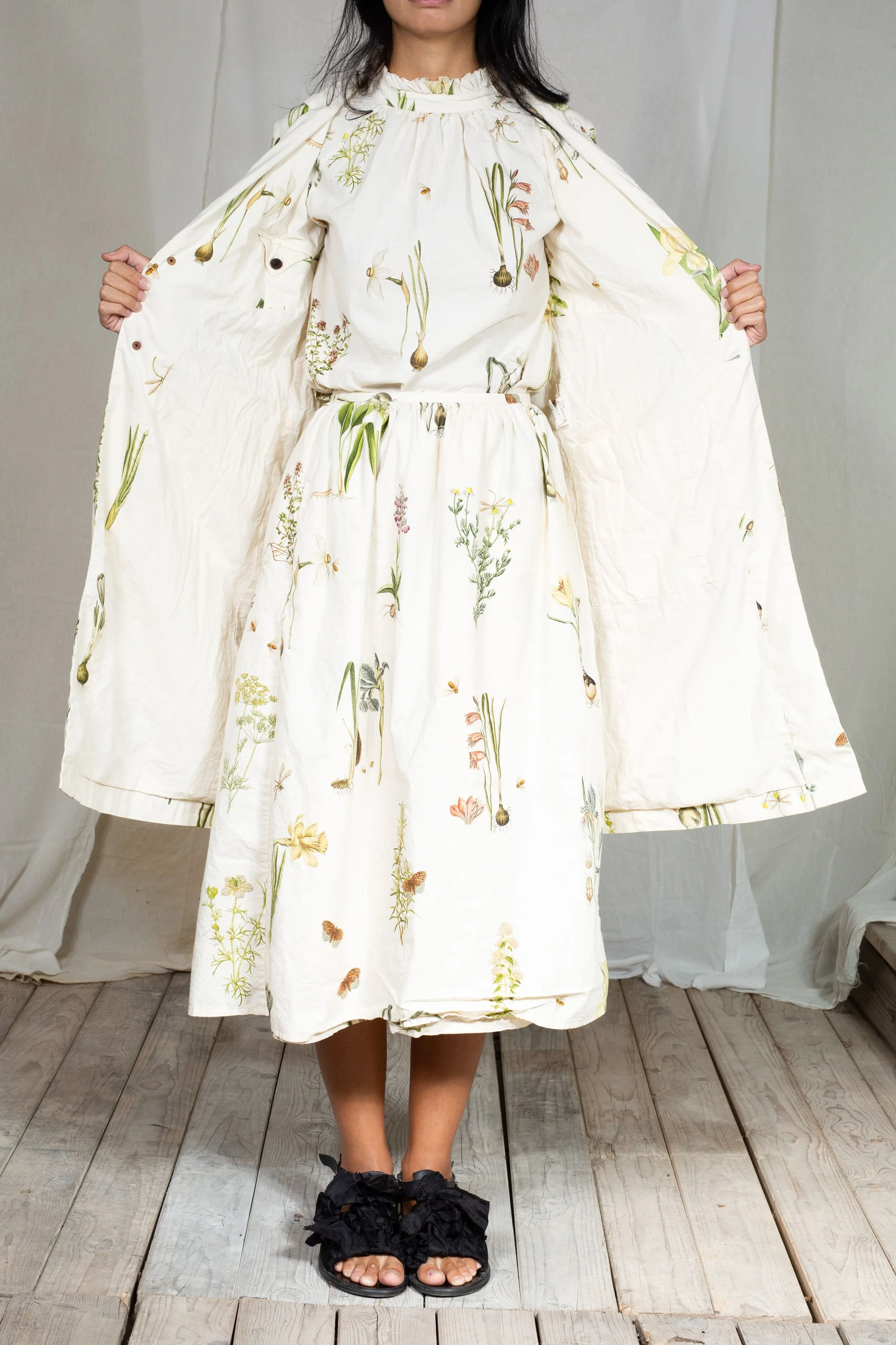 AM - SS2022 - LOOKBOOK WOMEN-239.jpg