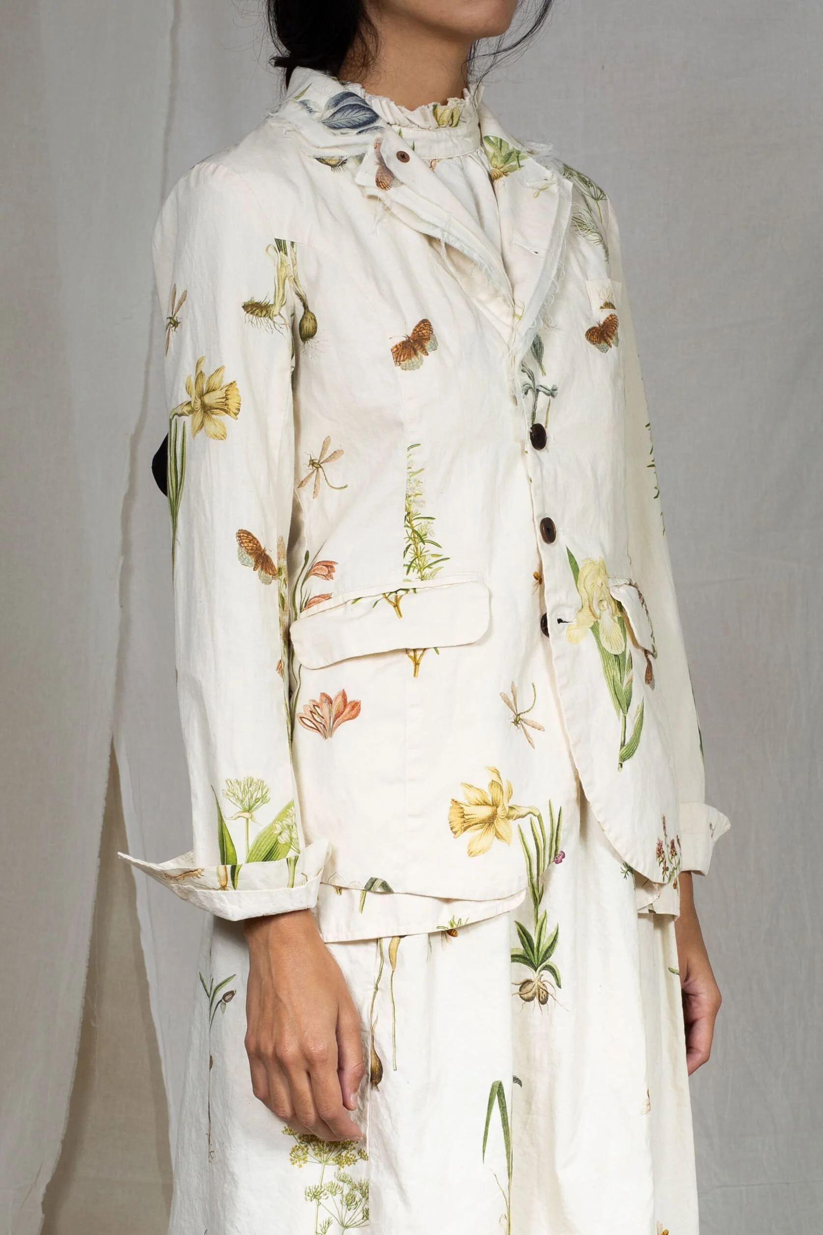 AM - SS2022 - LOOKBOOK WOMEN-249.jpg