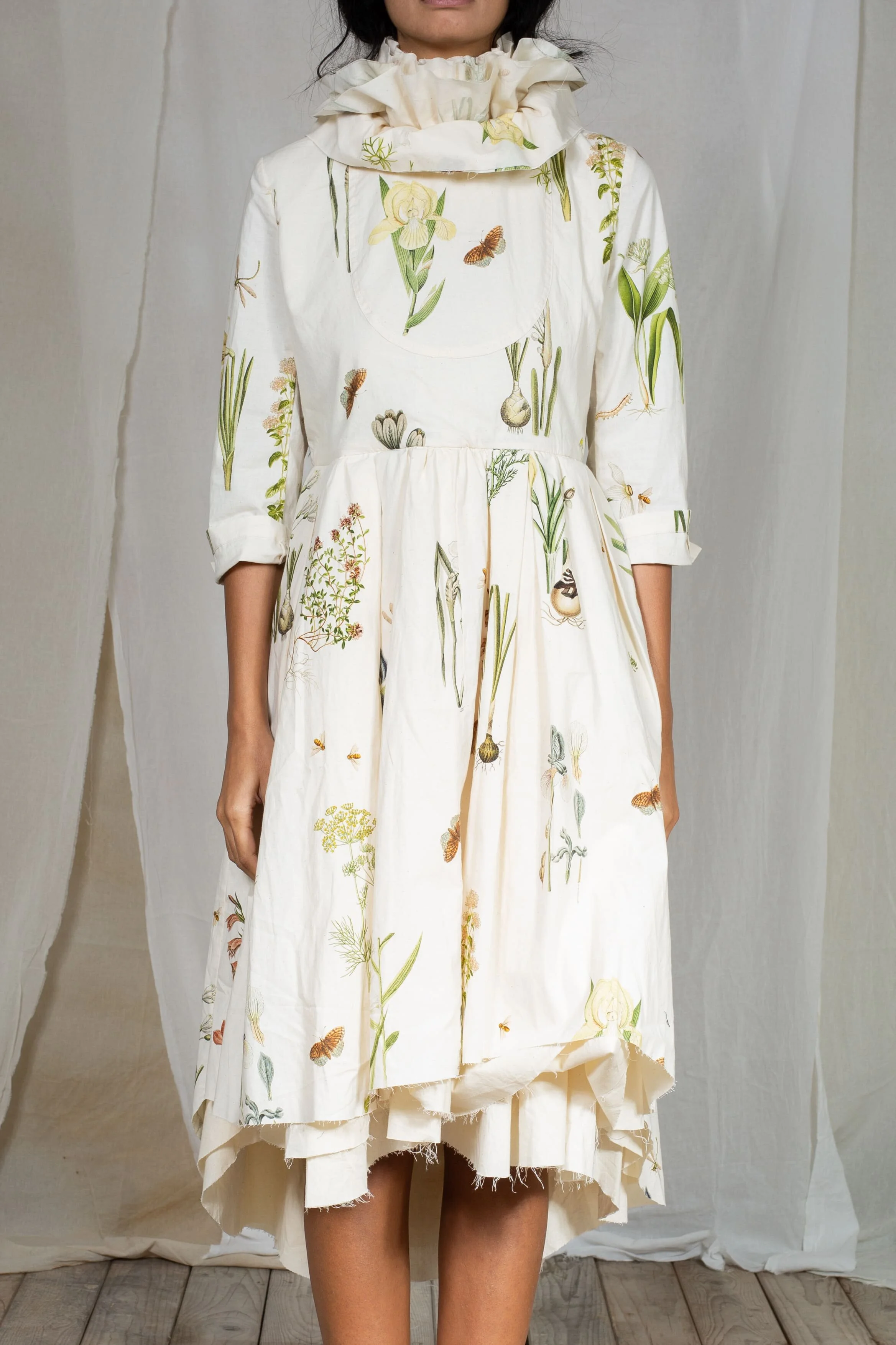 AM - SS2022 - LOOKBOOK WOMEN-295.jpg