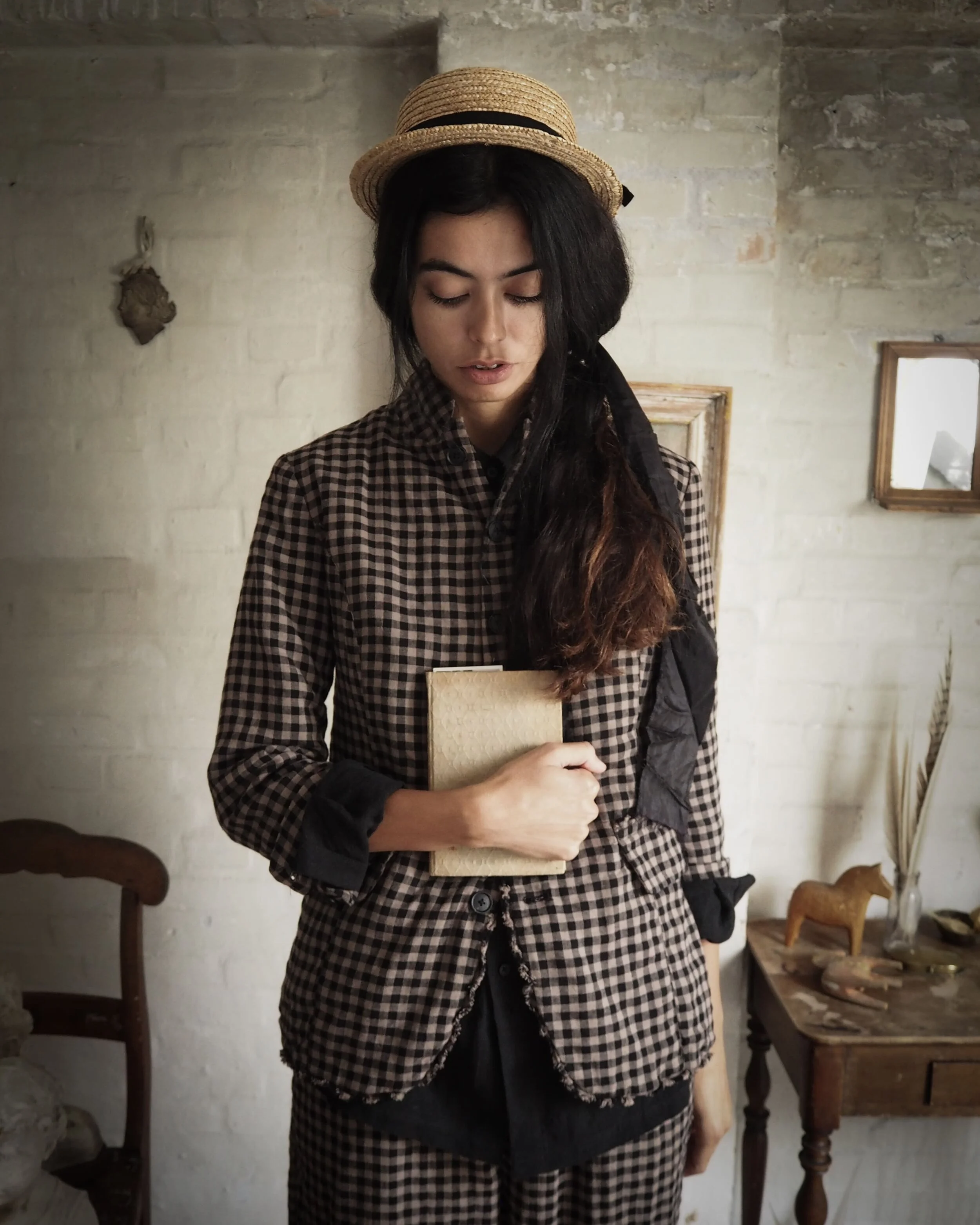 AM - SS2022 - CAMPAIGN-66.jpg