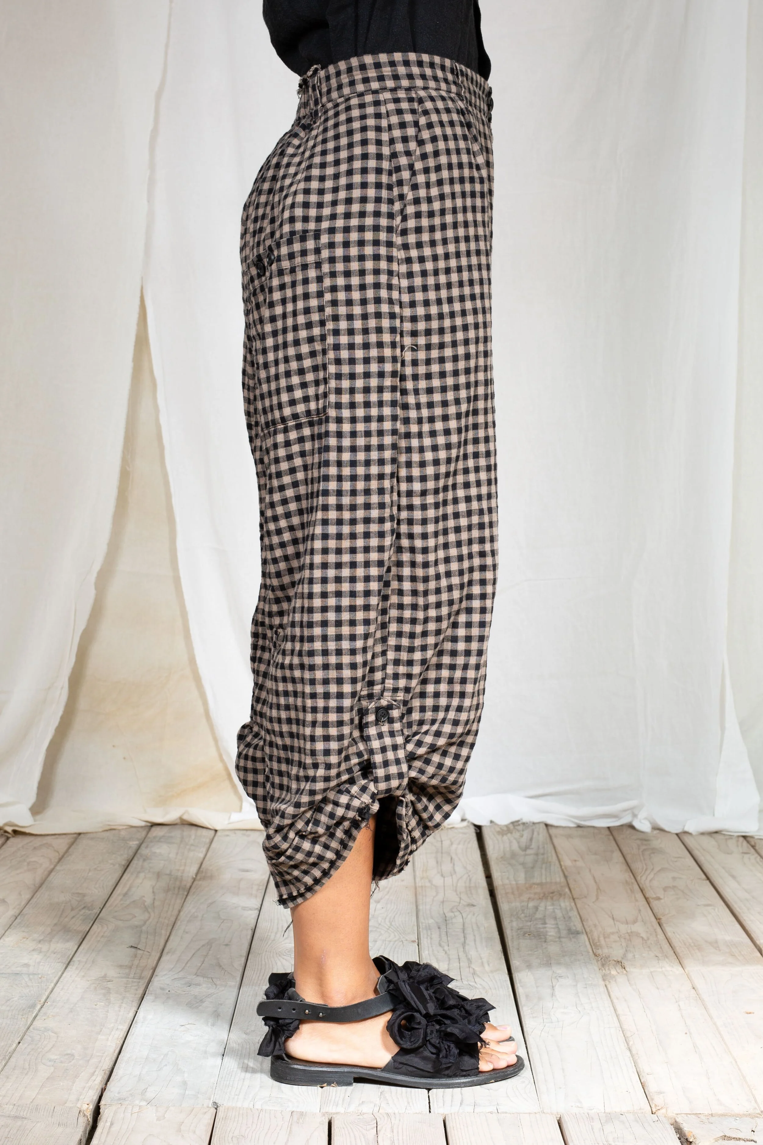 AM - SS2022 - LOOKBOOK WOMEN-289.jpg