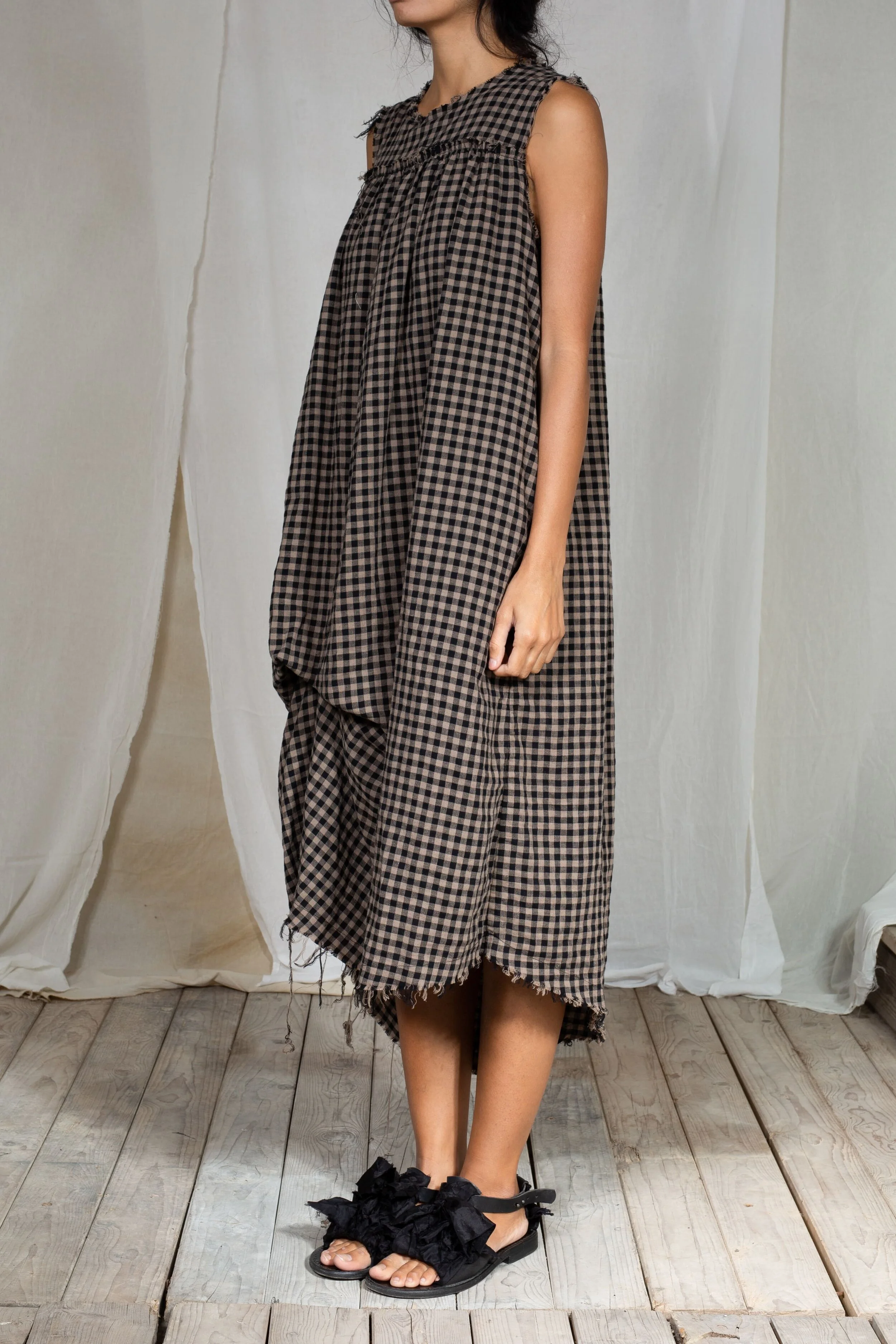 AM - SS2022 - LOOKBOOK WOMEN-304.jpg