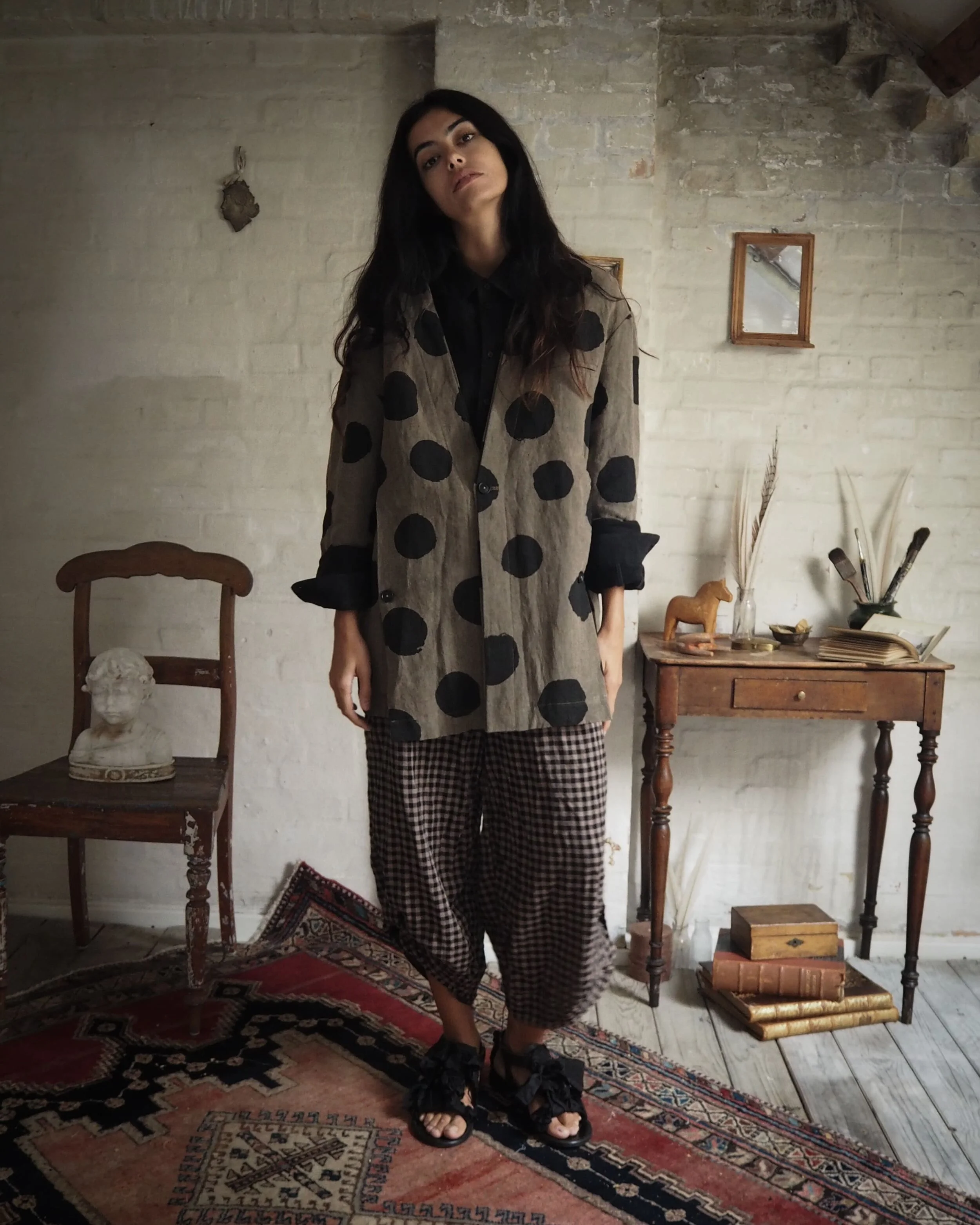 AM - SS2022 - CAMPAIGN-60.jpg