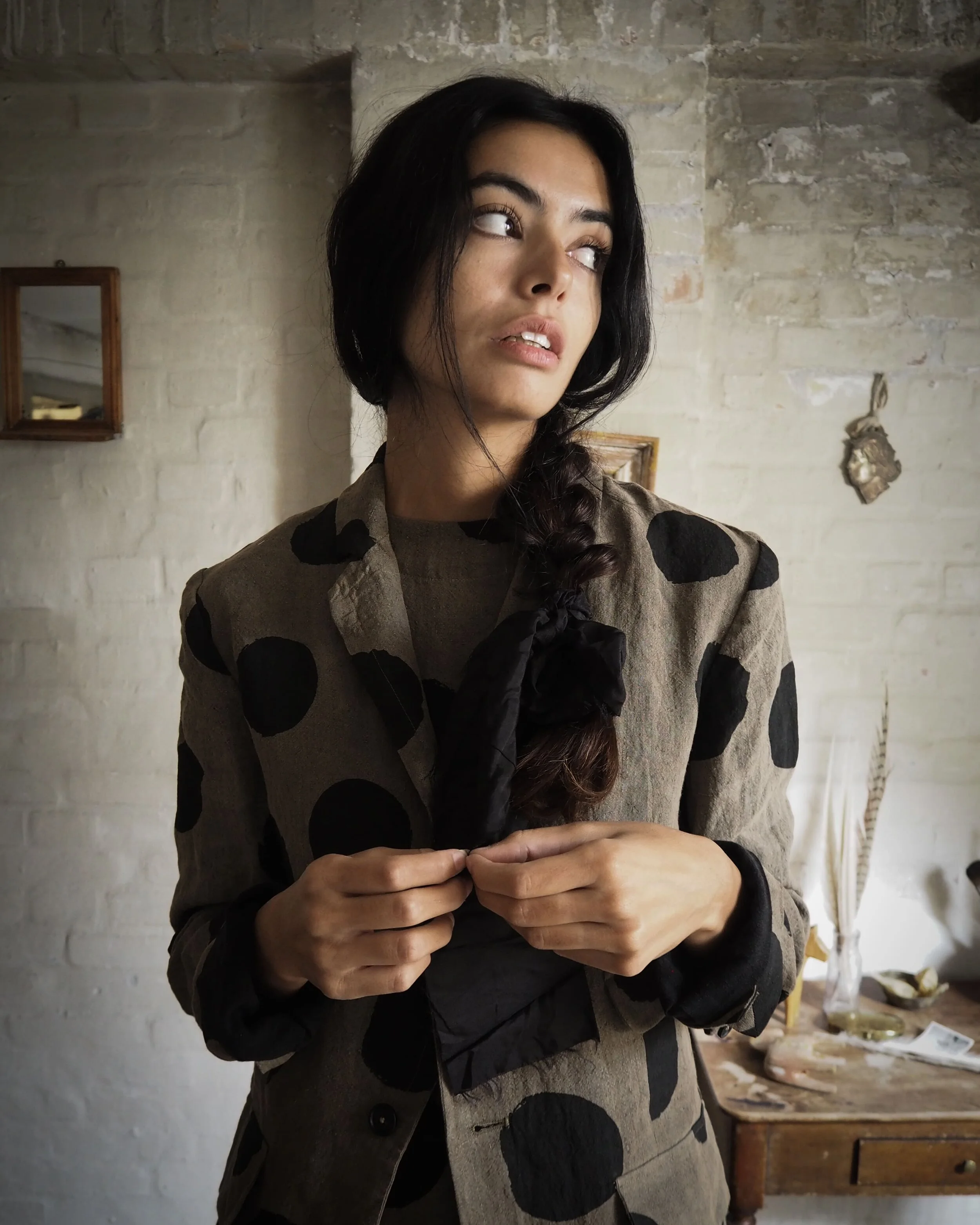 AM - SS2022 - CAMPAIGN-19.jpg
