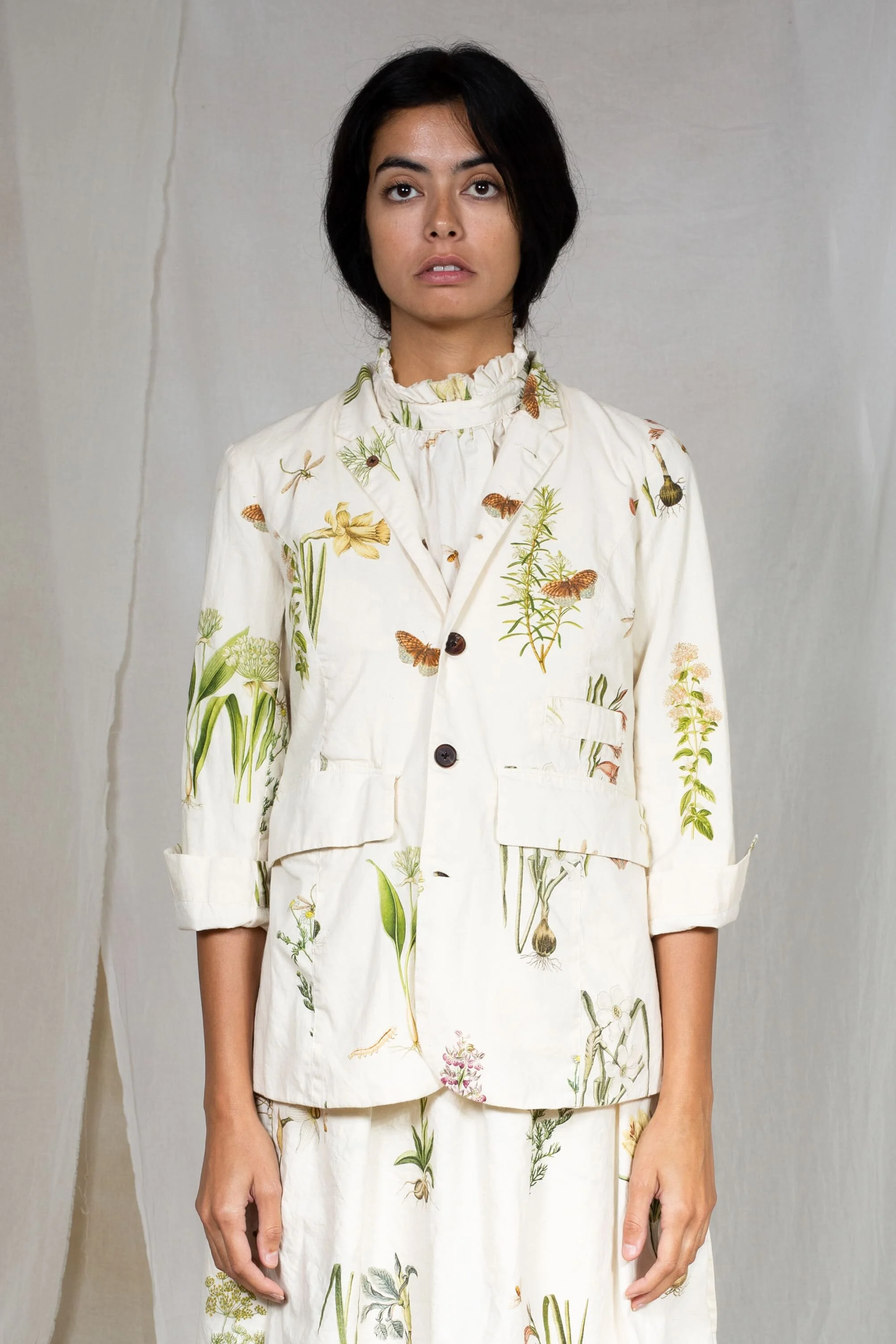 AM - SS2022 - LOOKBOOK WOMEN-556.jpg
