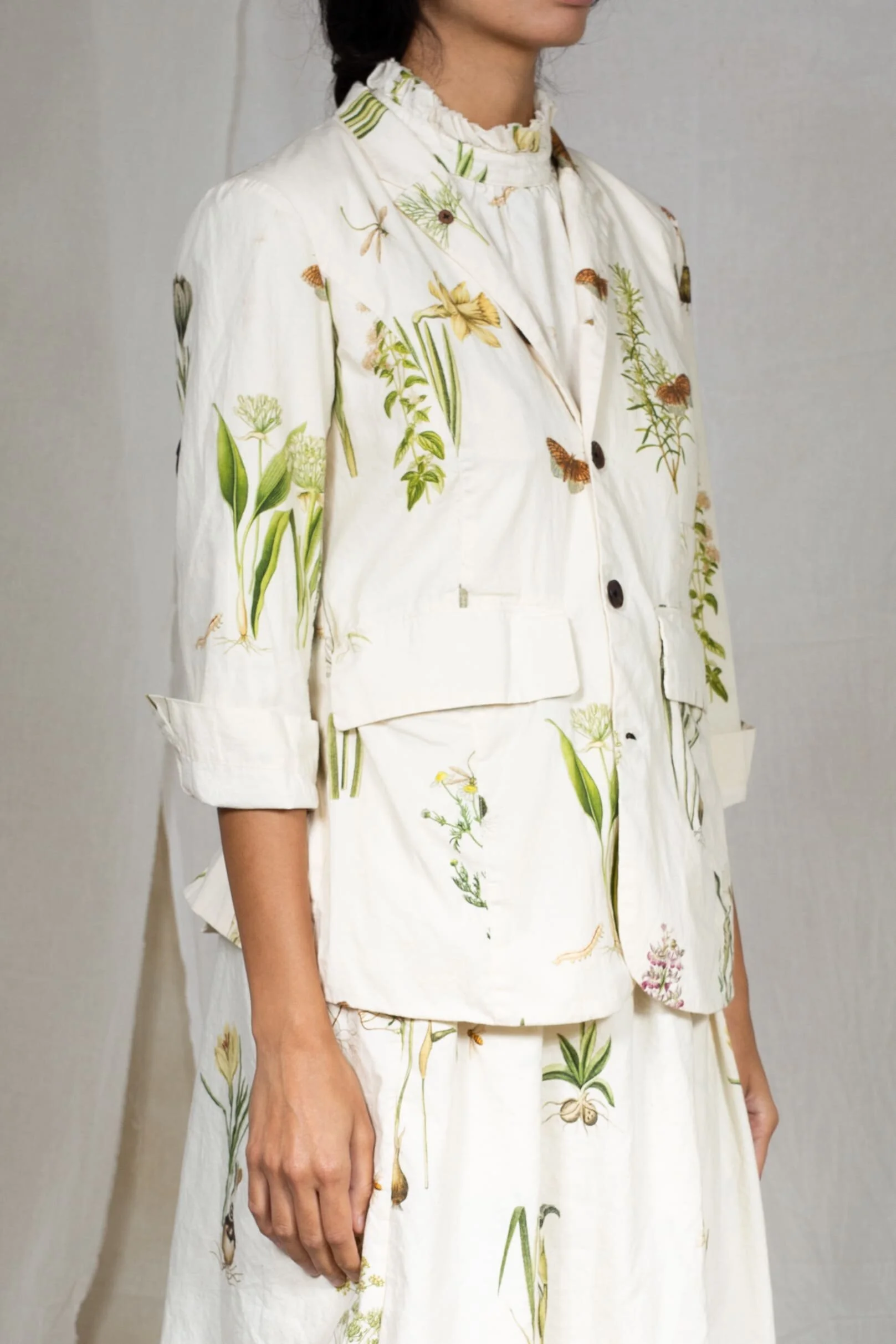 AM - SS2022 - LOOKBOOK WOMEN-561.jpg