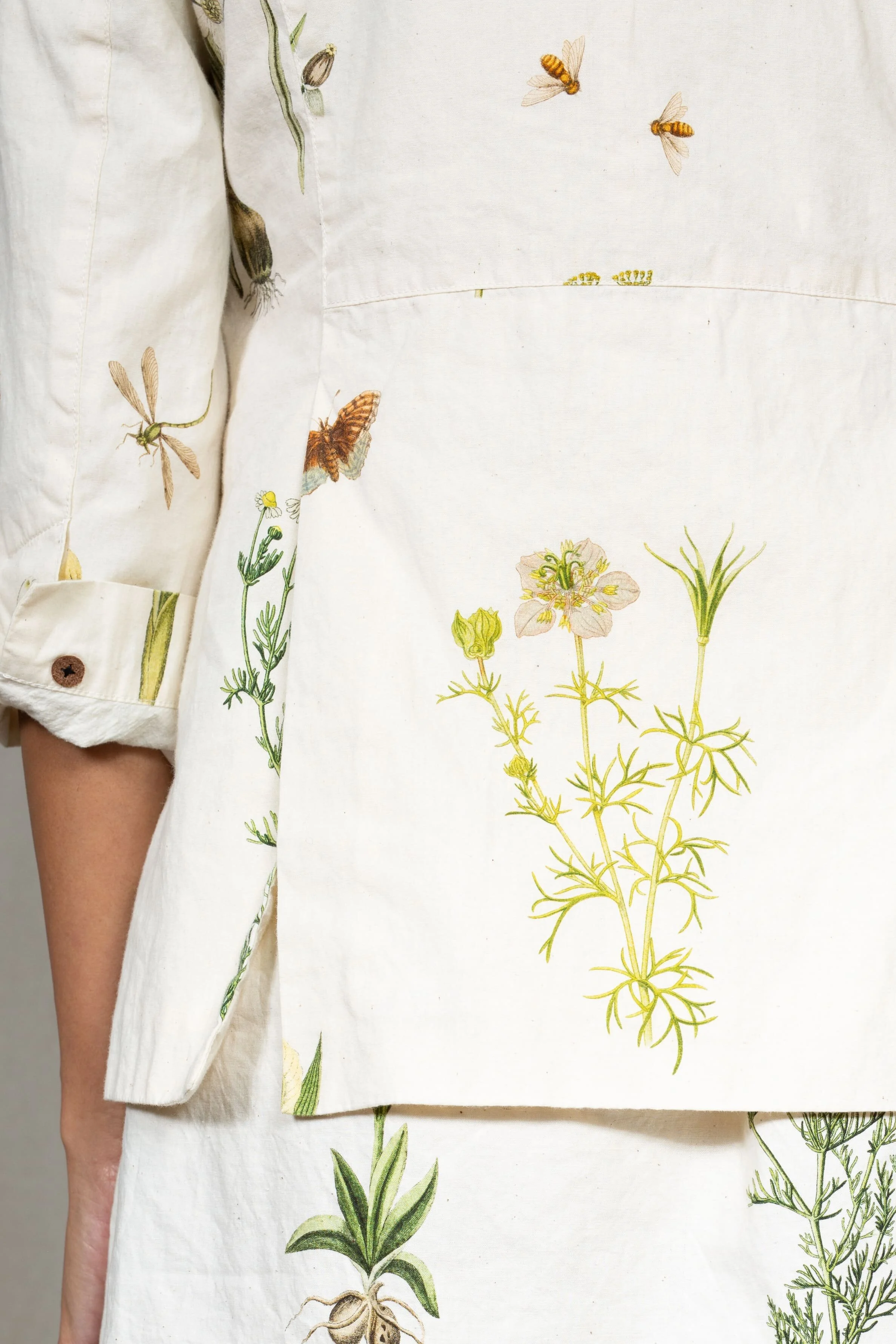 AM - SS2022 - LOOKBOOK WOMEN-565.jpg