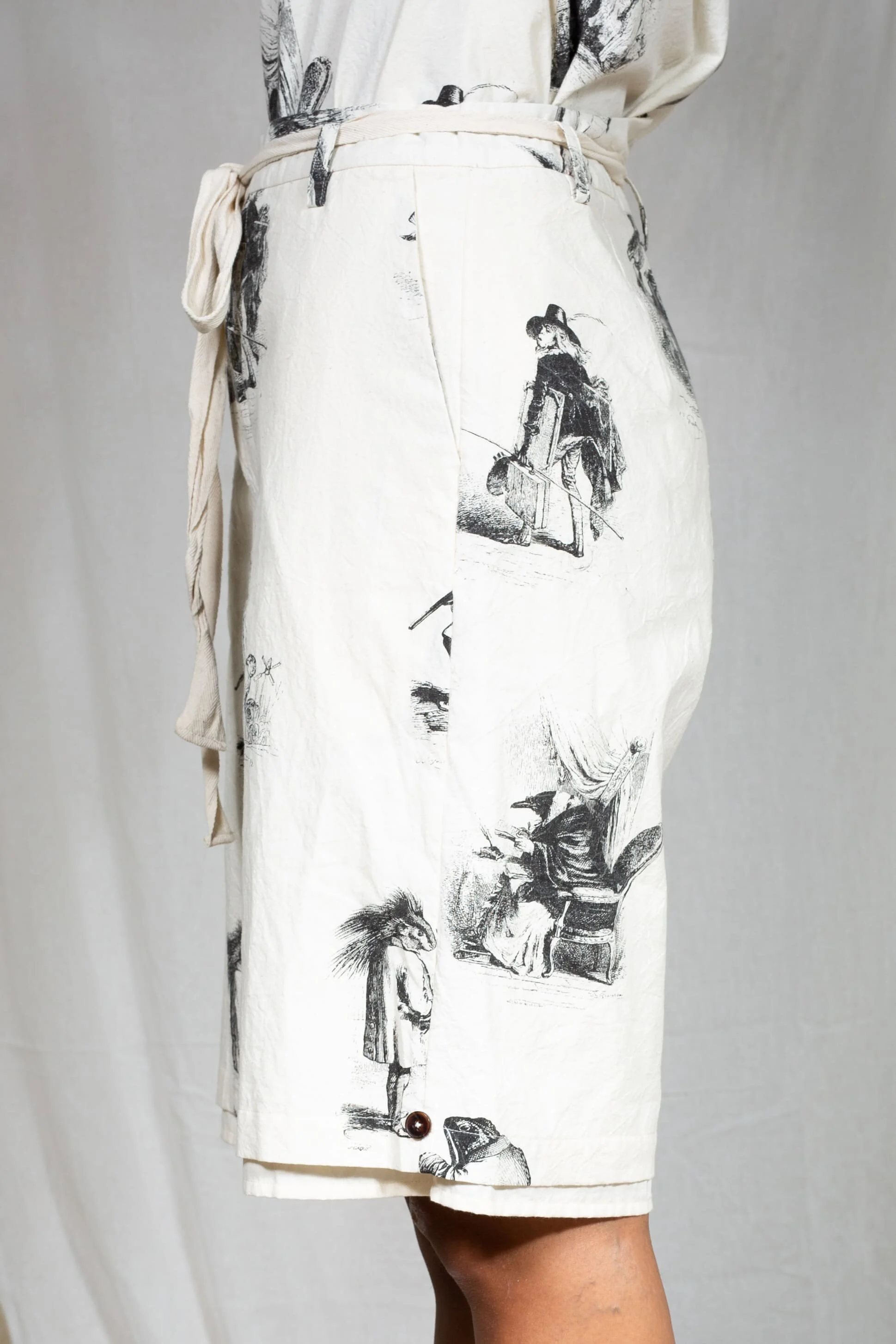 AM - SS2022 - LOOKBOOK WOMEN-486.jpg