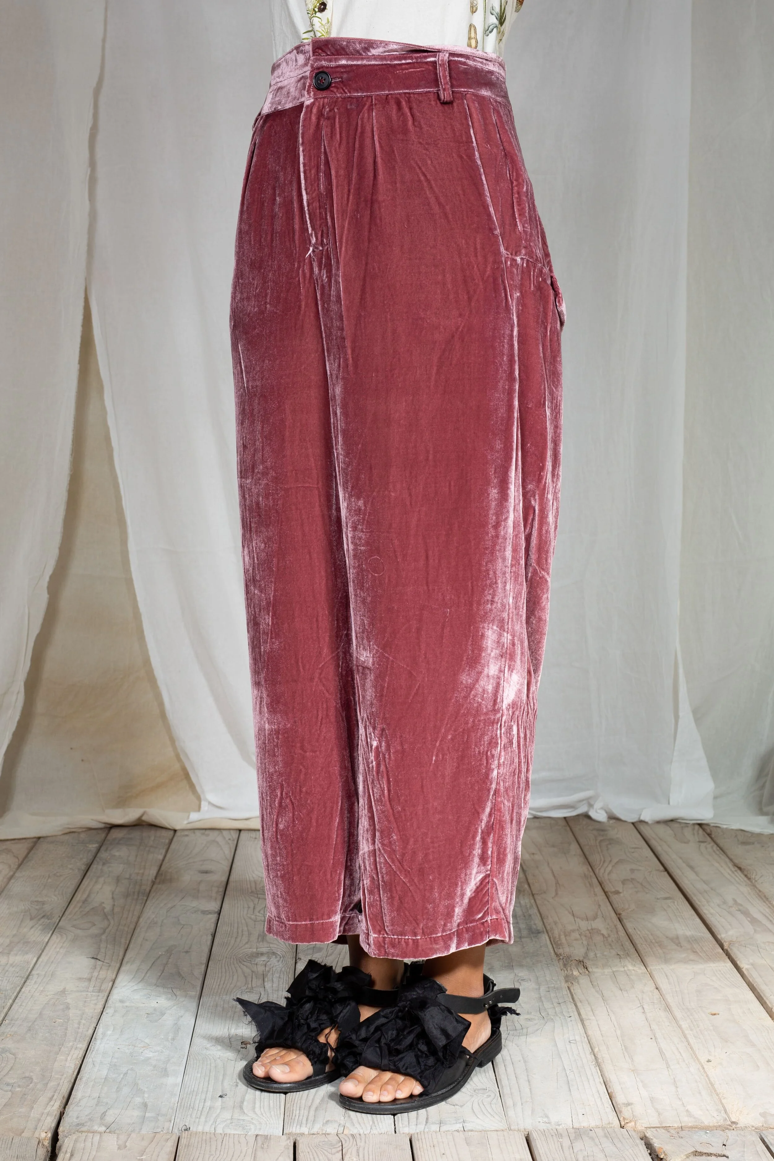 AM - SS2022 - LOOKBOOK WOMEN-528.jpg