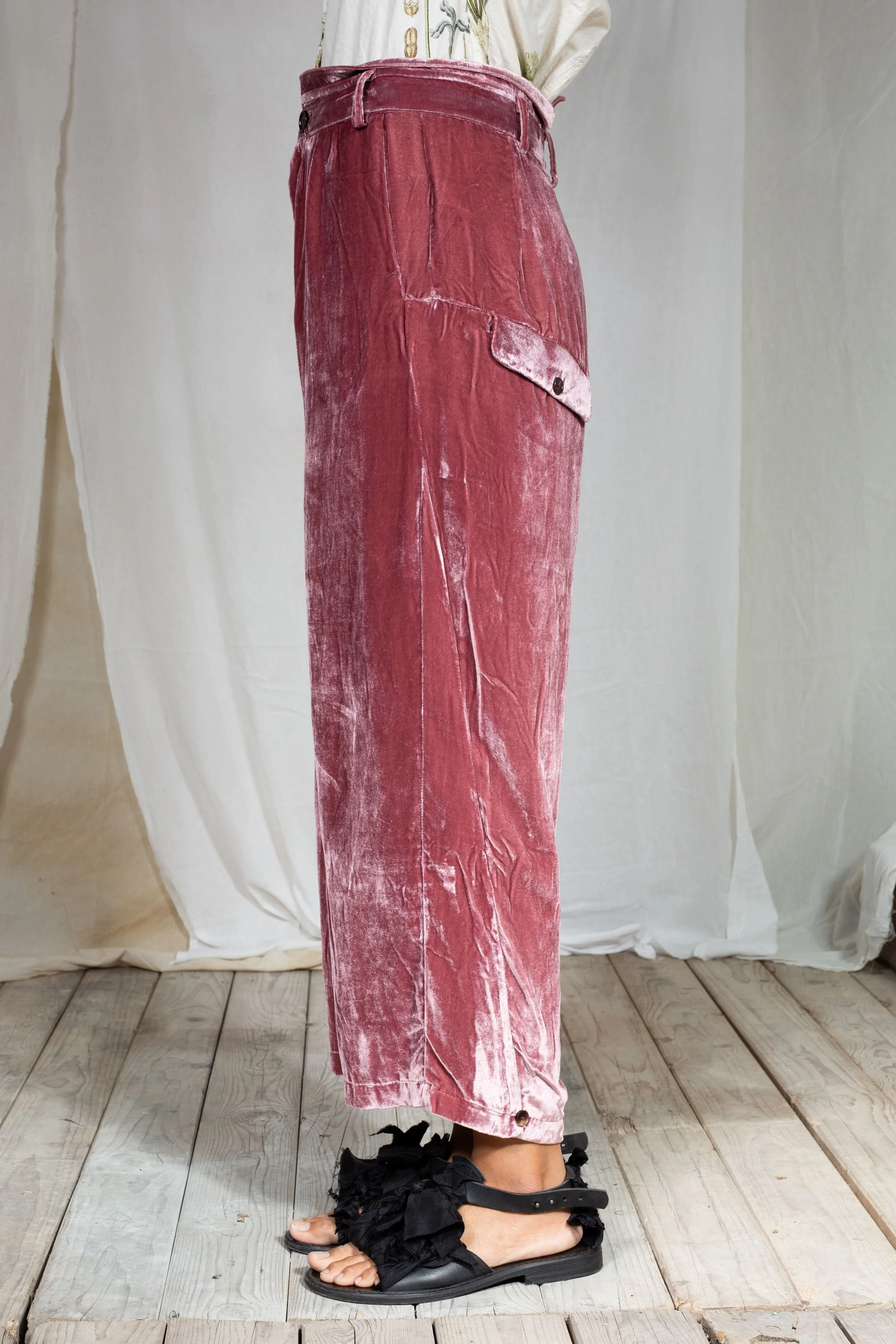 AM - SS2022 - LOOKBOOK WOMEN-529.jpg