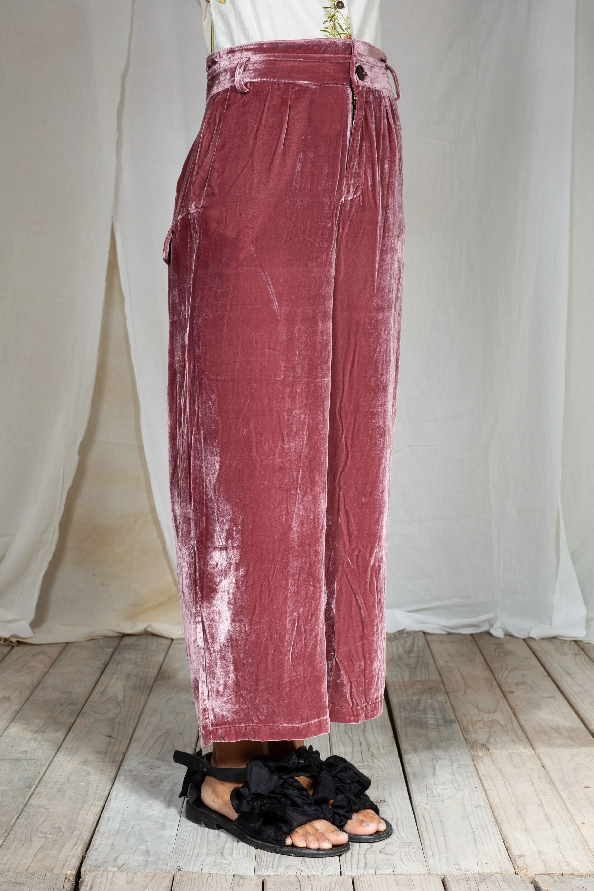 AM - SS2022 - LOOKBOOK WOMEN-533.jpg