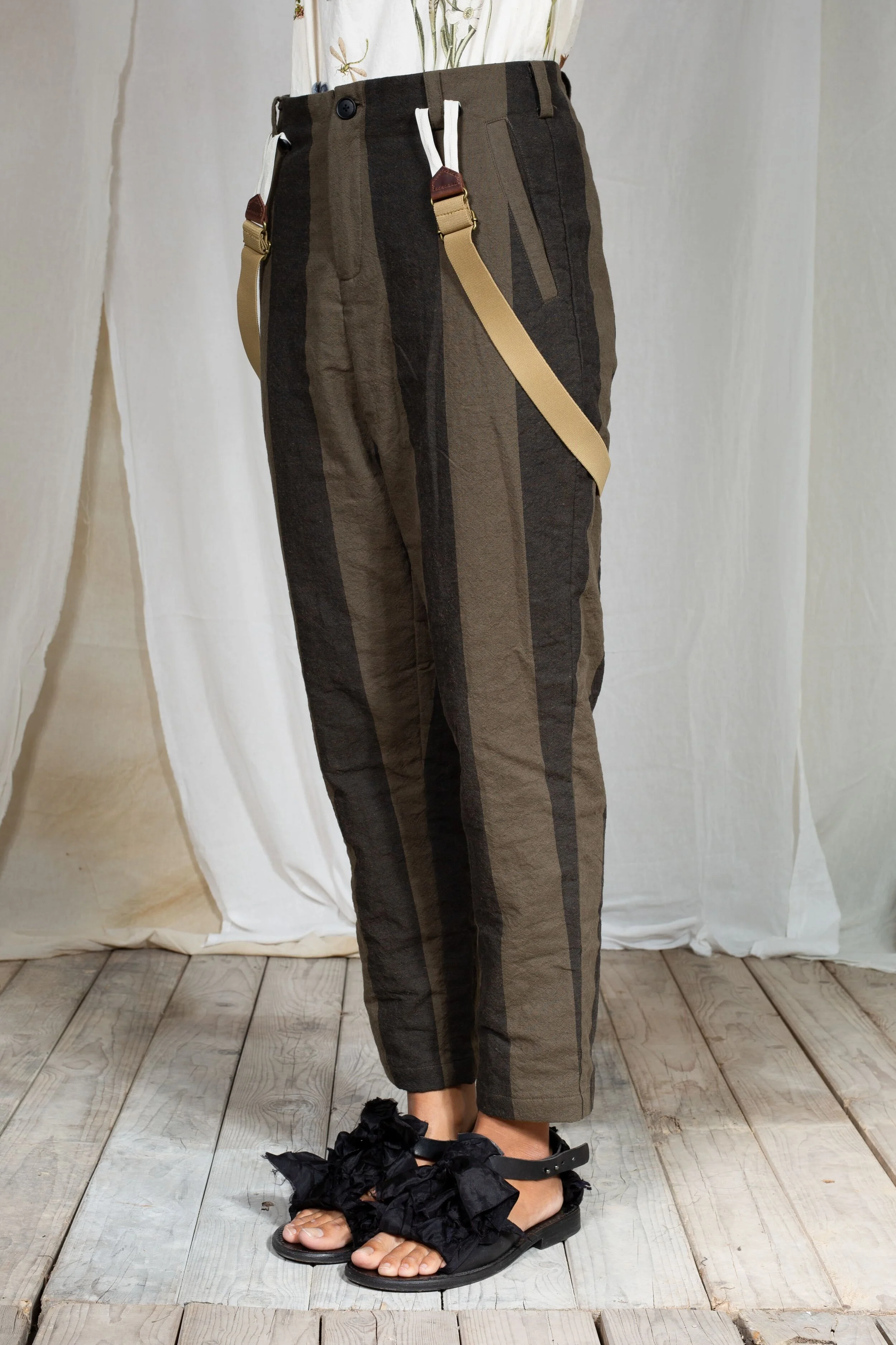 AM - SS2022 - LOOKBOOK WOMEN-133.jpg