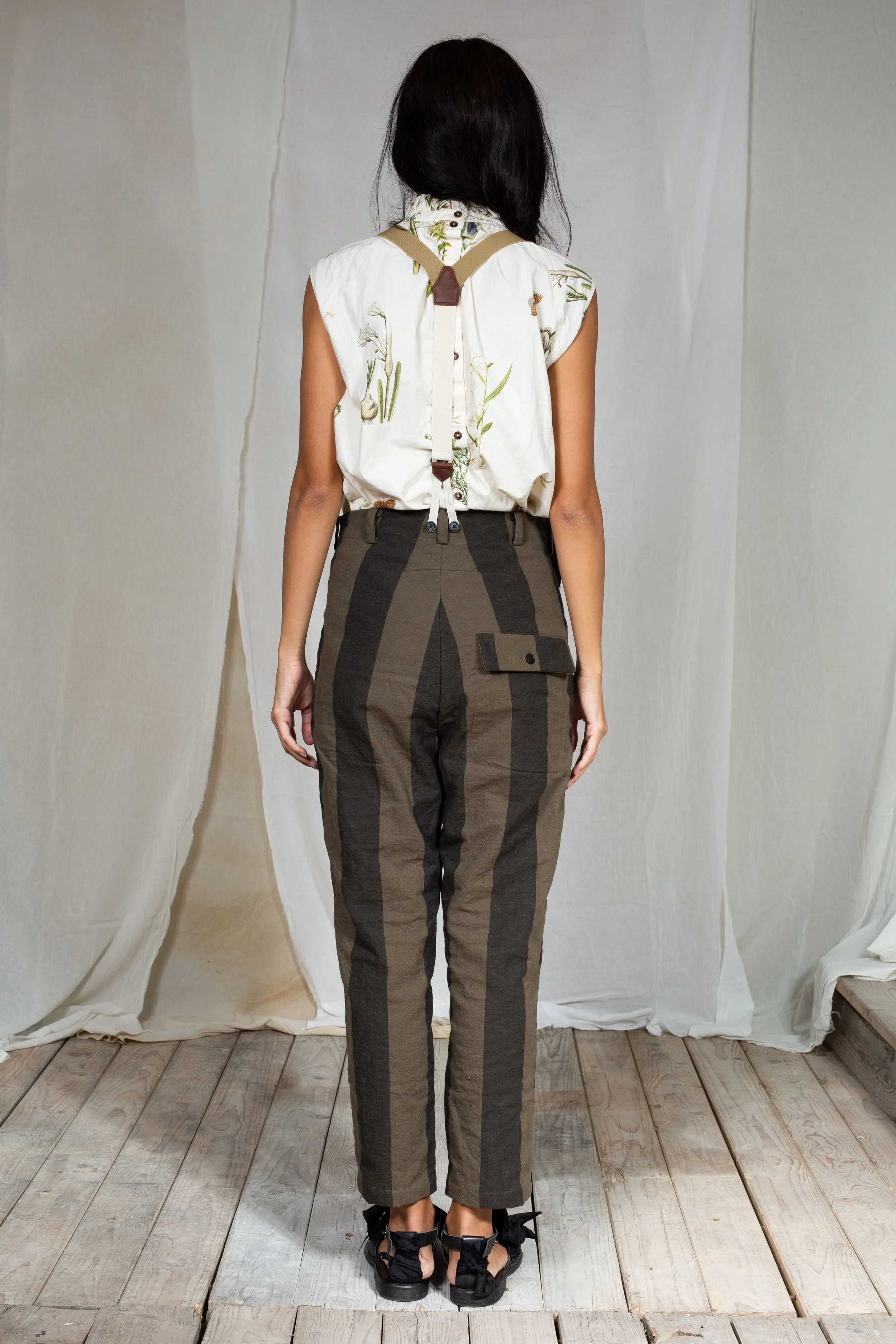 AM - SS2022 - LOOKBOOK WOMEN-139.jpg