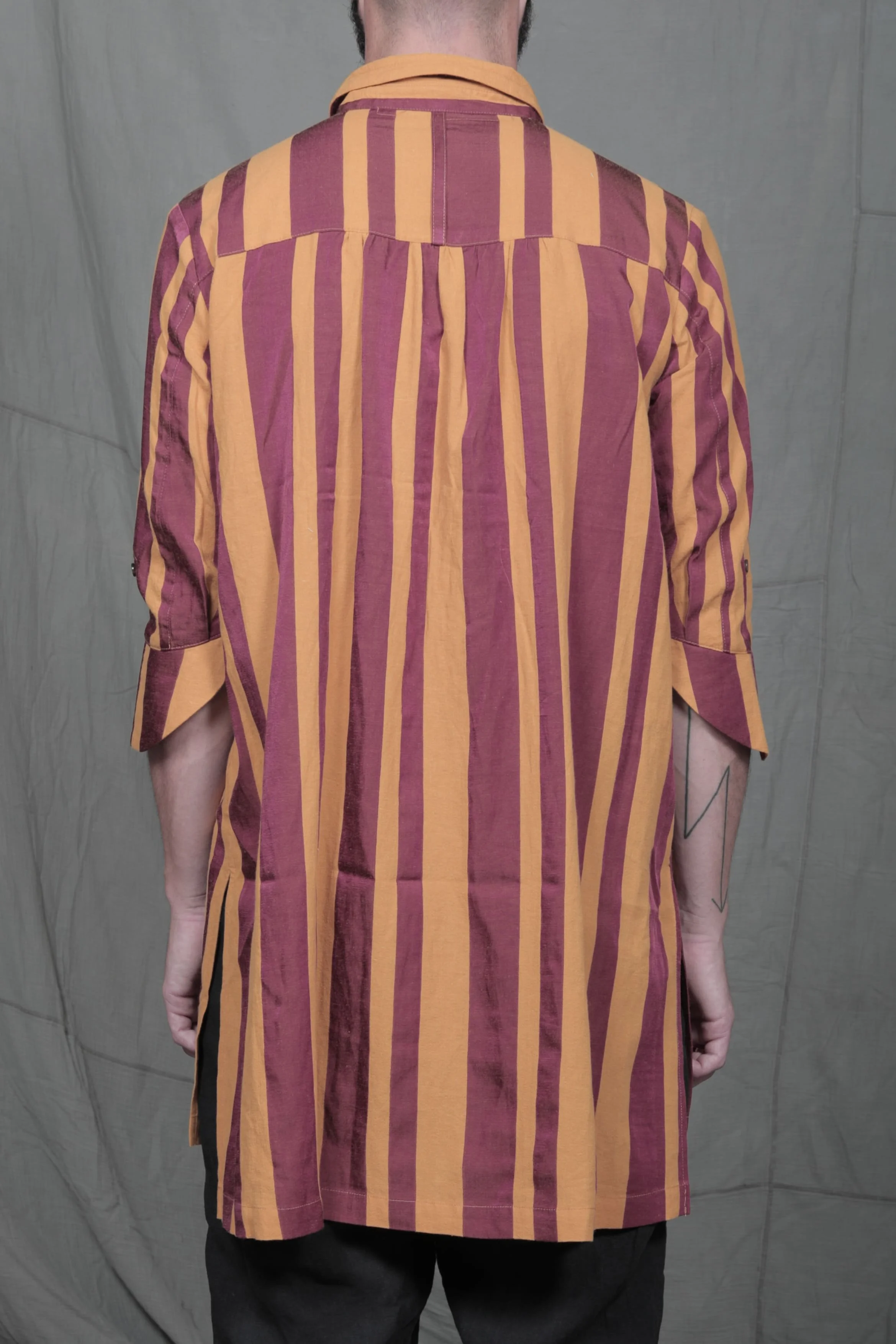 AM - SS2023 - MENS LOOKBOOK-5.jpg