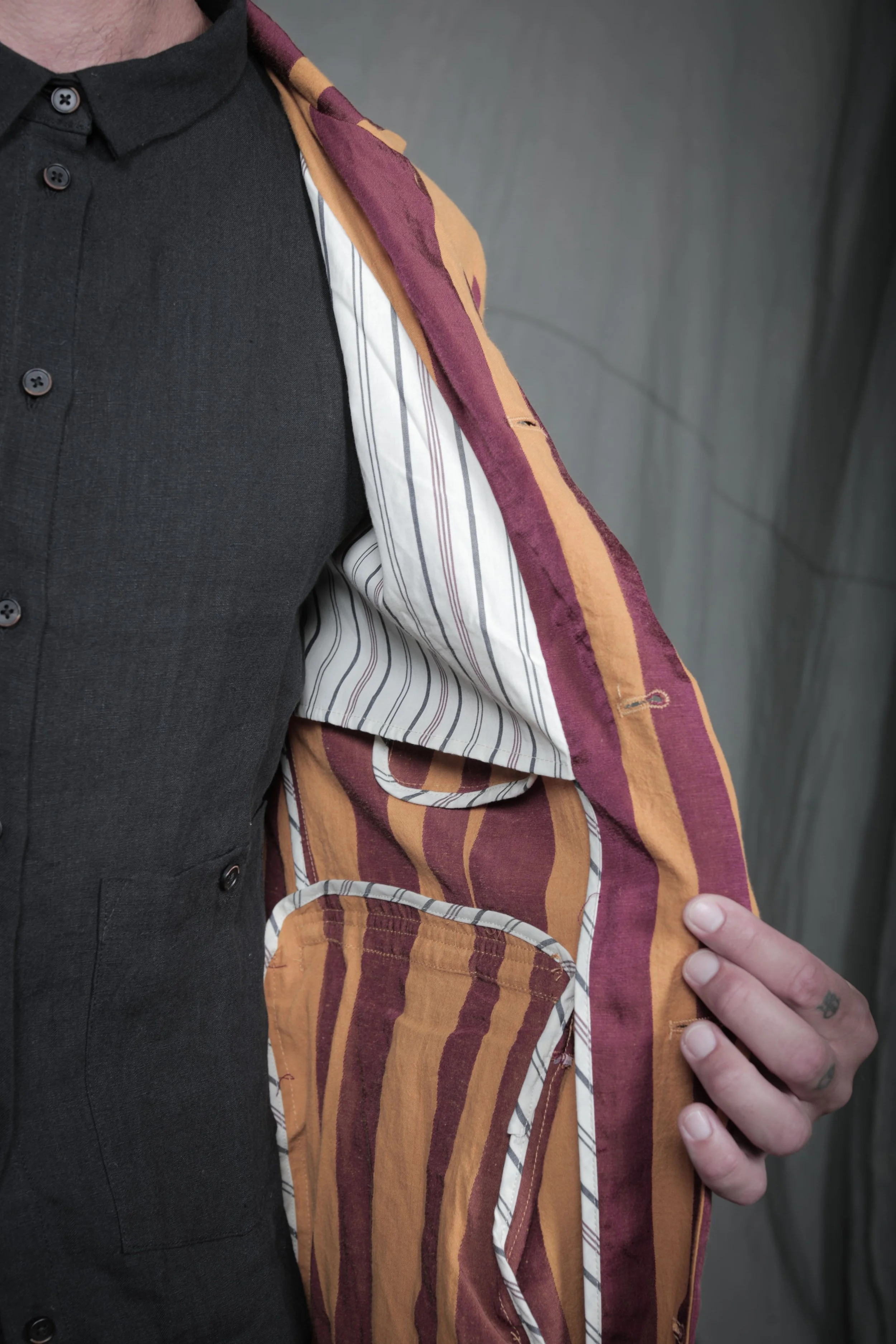 AM - SS2023 - MENS LOOKBOOK-136.jpg