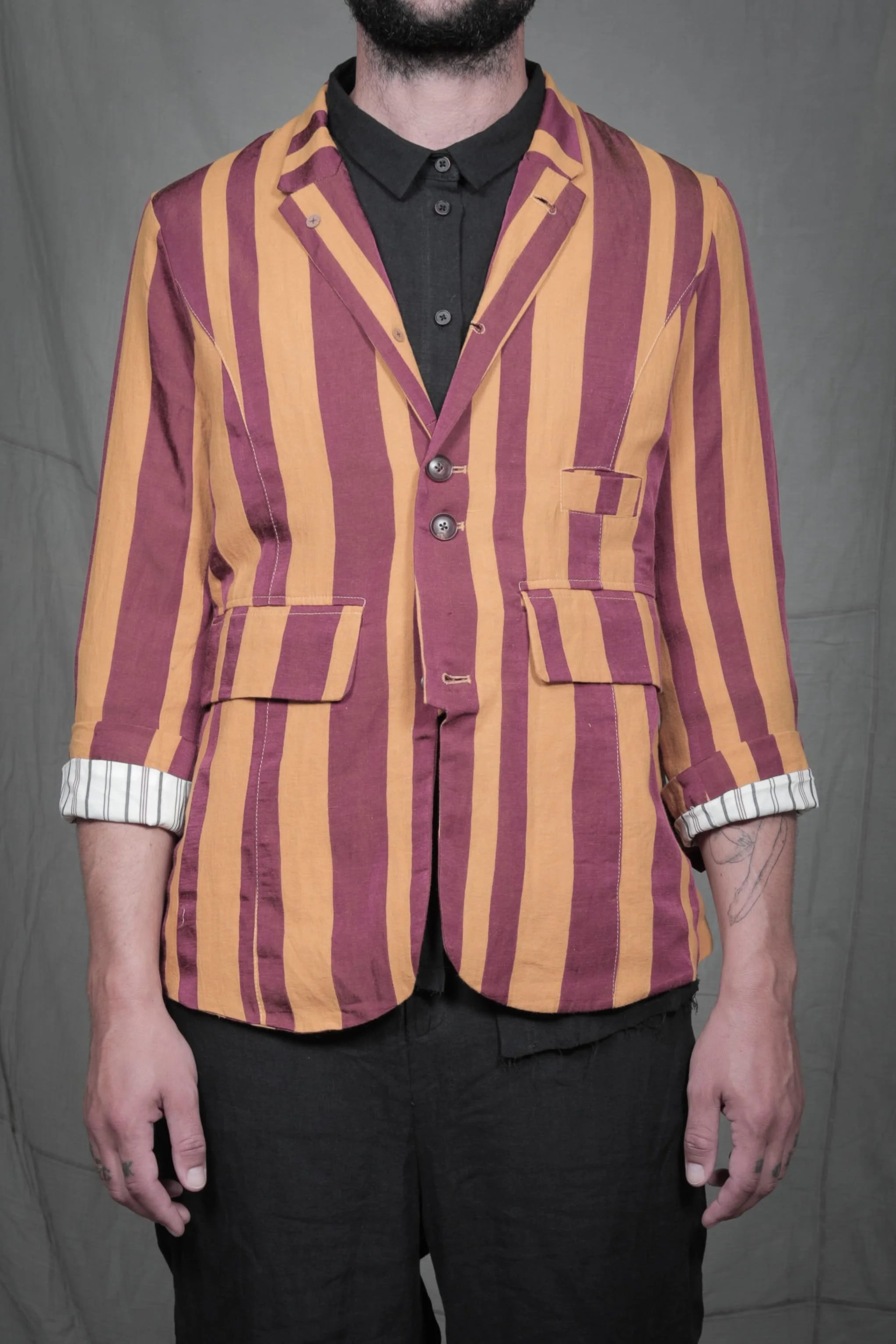 AM - SS2023 - MENS LOOKBOOK-148.jpg