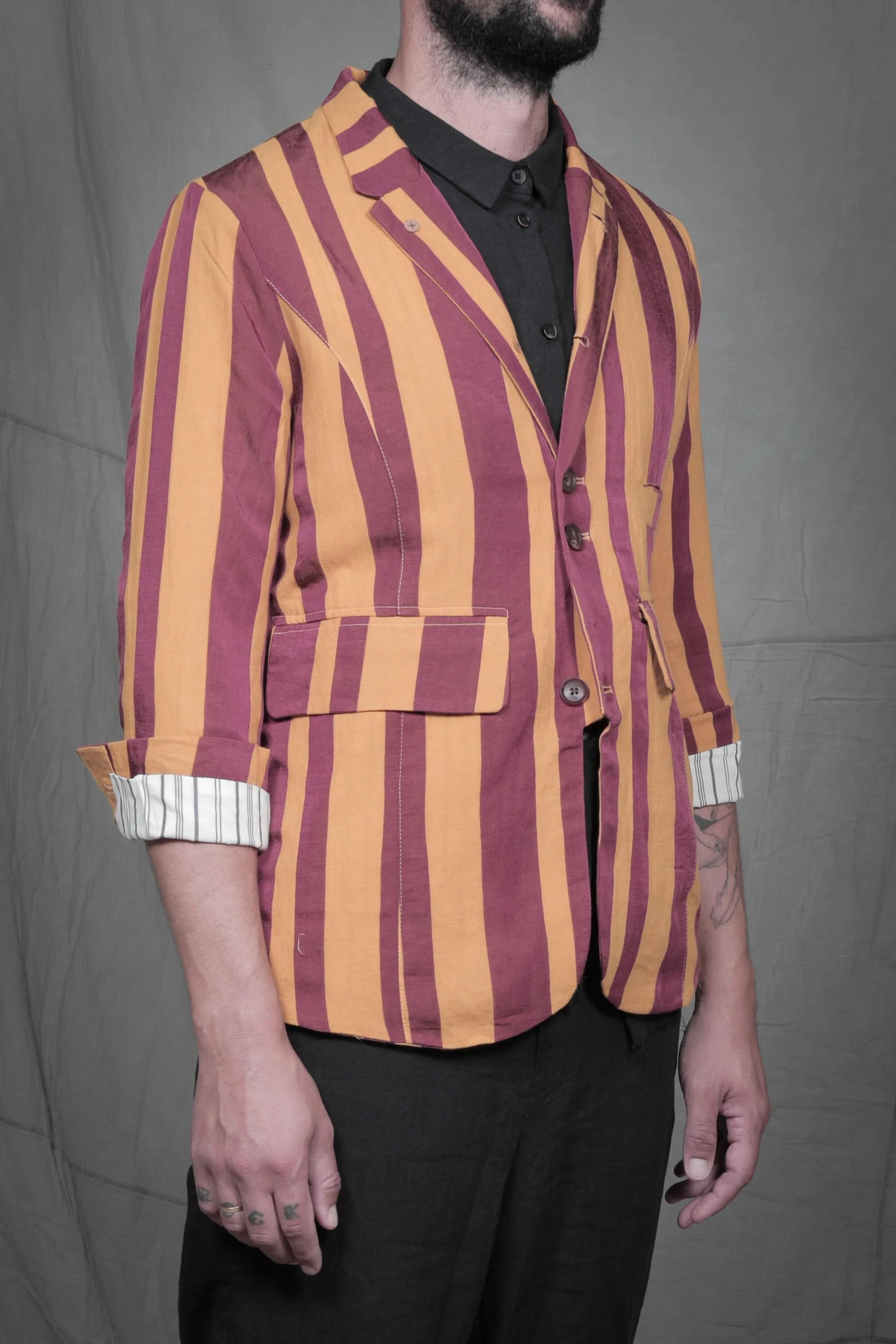 AM - SS2023 - MENS LOOKBOOK-152.jpg