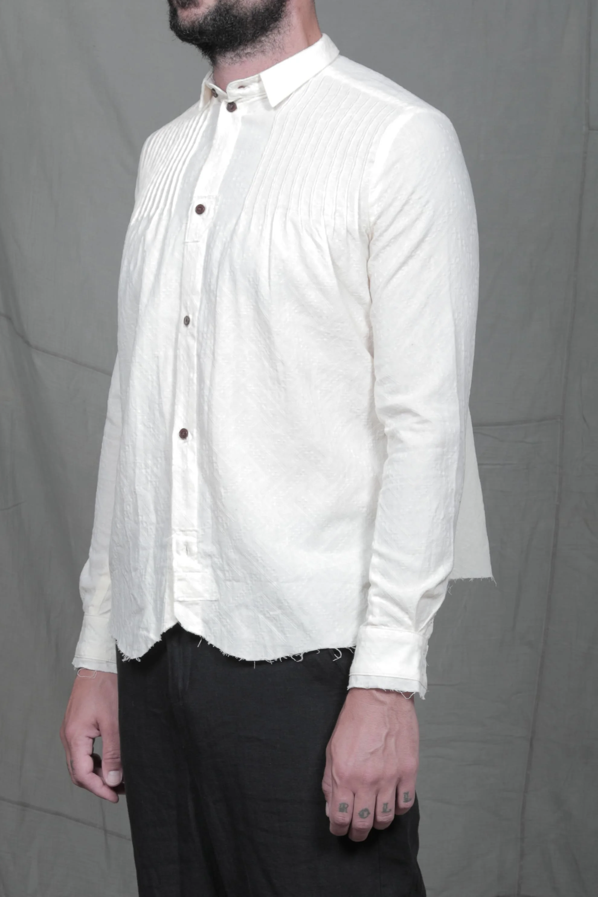 AM - SS2023 - MENS LOOKBOOK-22.jpg