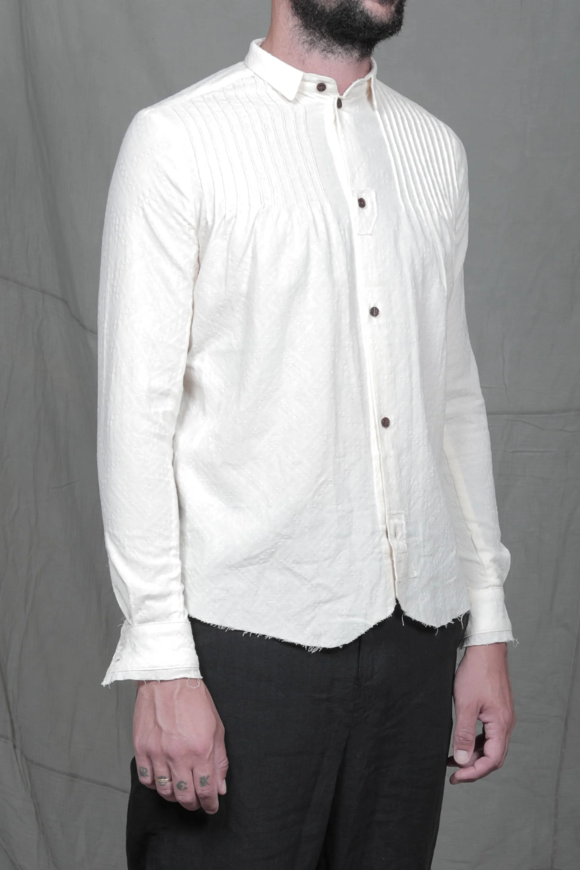 AM - SS2023 - MENS LOOKBOOK-25.jpg