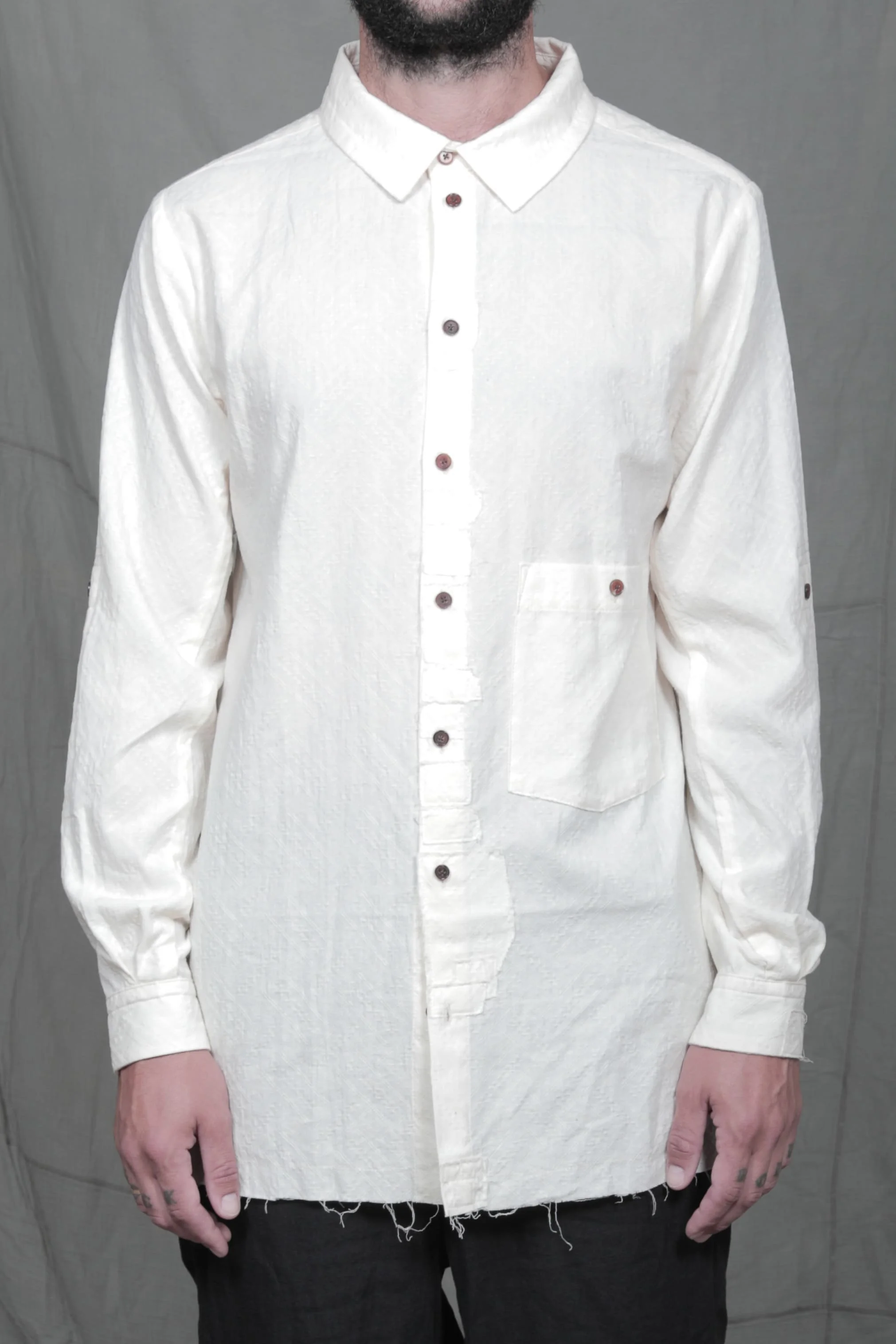 AM - SS2023 - MENS LOOKBOOK-31.jpg