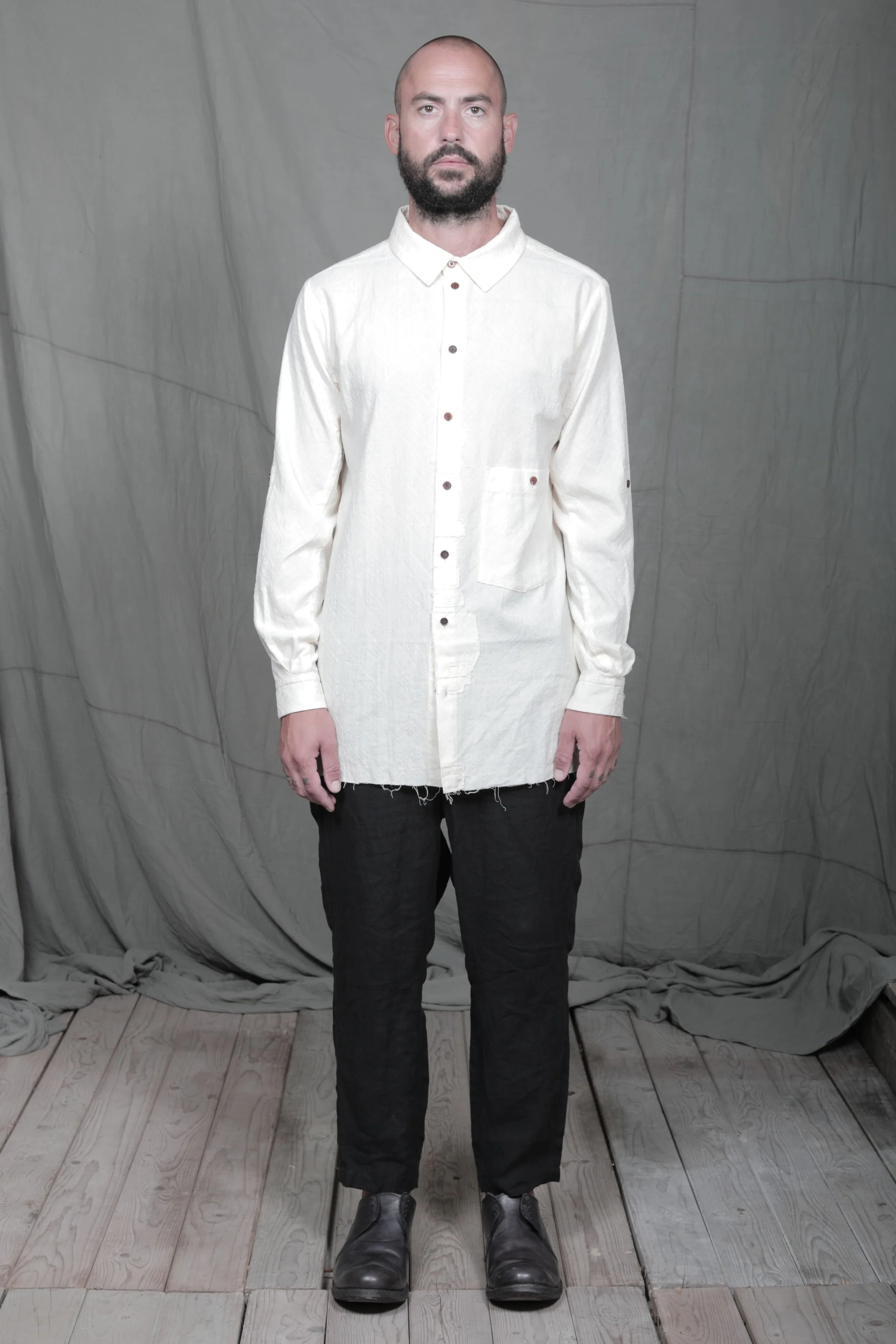 AM - SS2023 - MENS LOOKBOOK-30.jpg