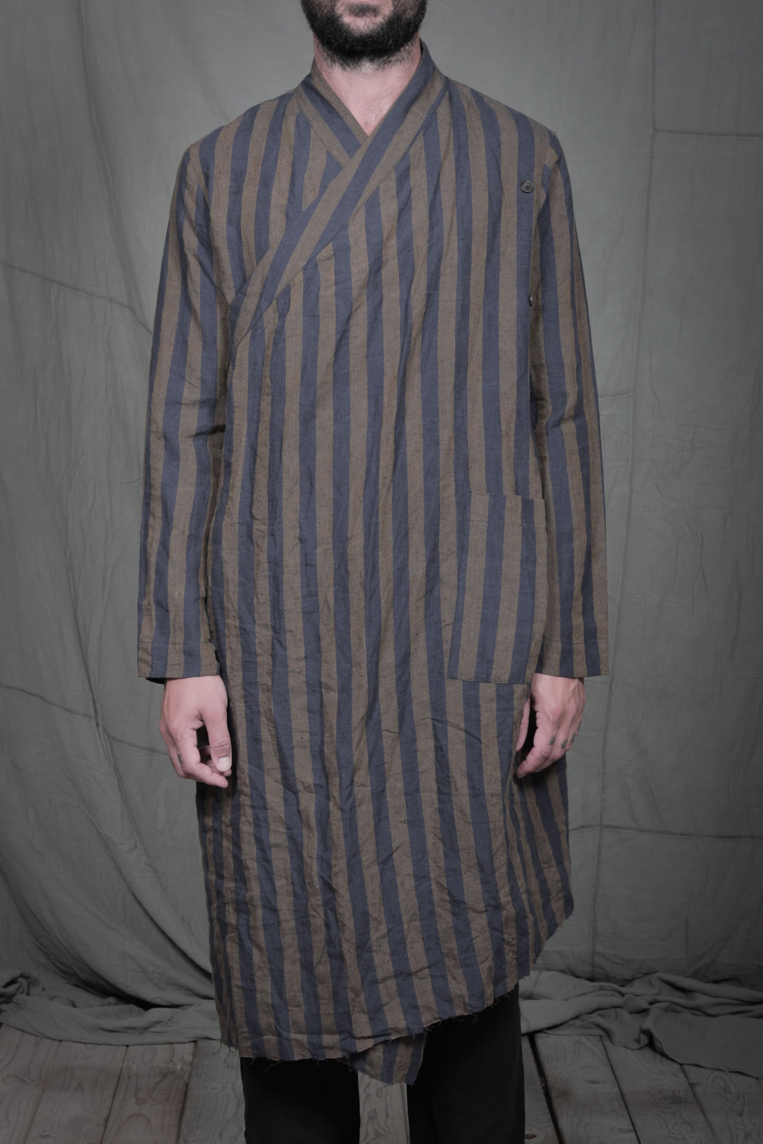AM - SS2023 - MENS LOOKBOOK-75.jpg