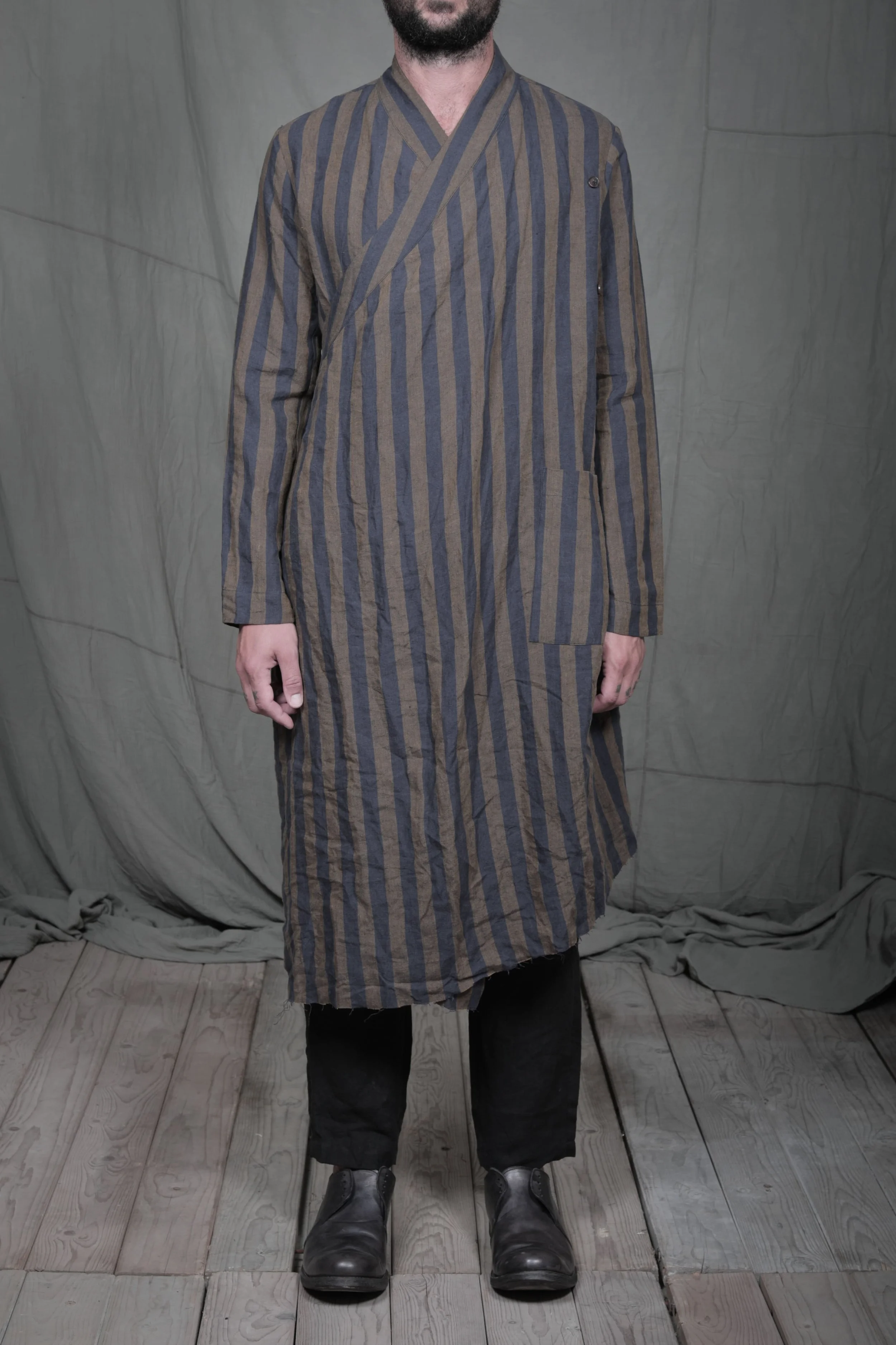 AM - SS2023 - MENS LOOKBOOK-80.jpg