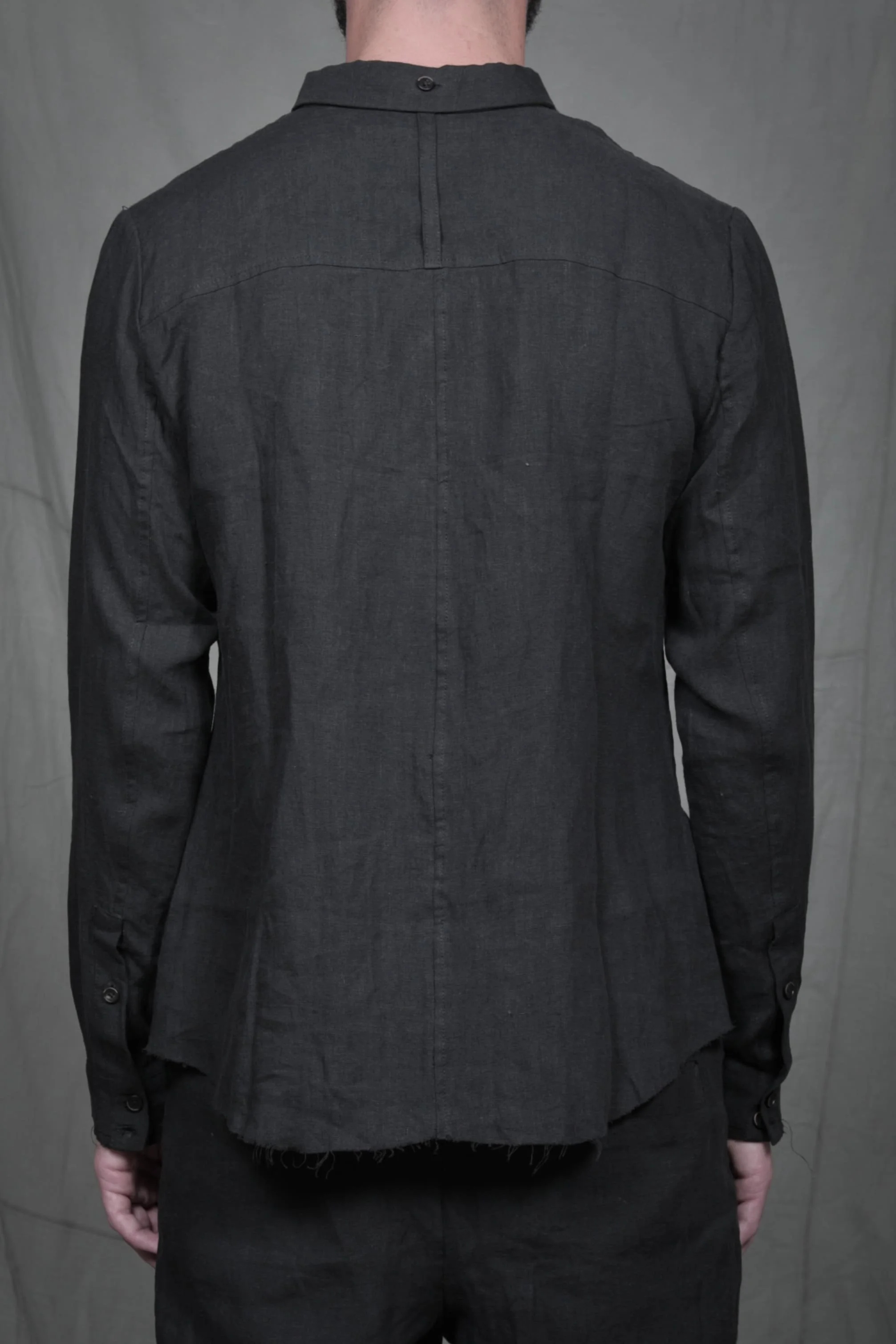 AM - SS2023 - MENS LOOKBOOK-118.jpg