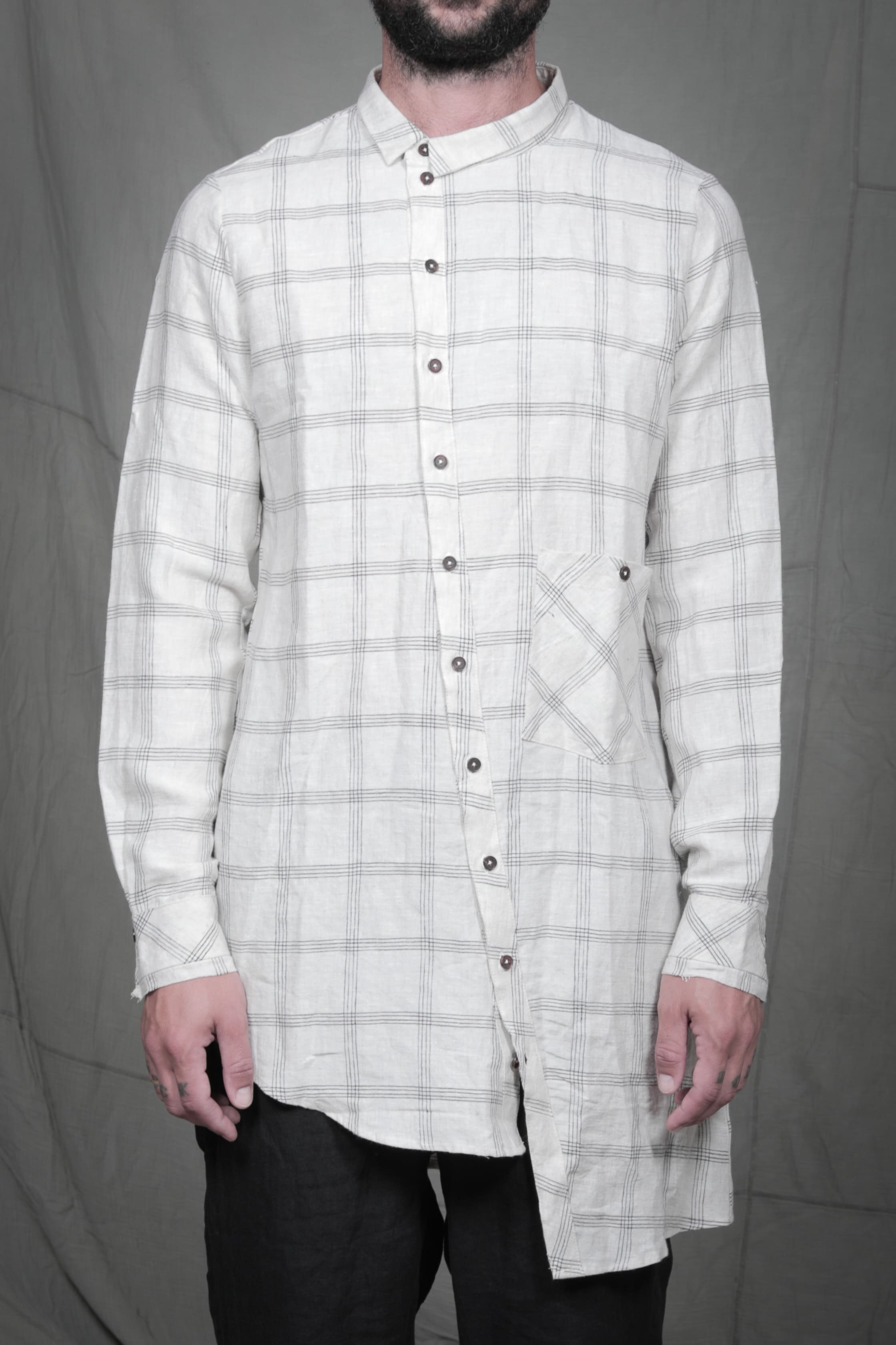AM - SS2023 - MENS LOOKBOOK-87.jpg
