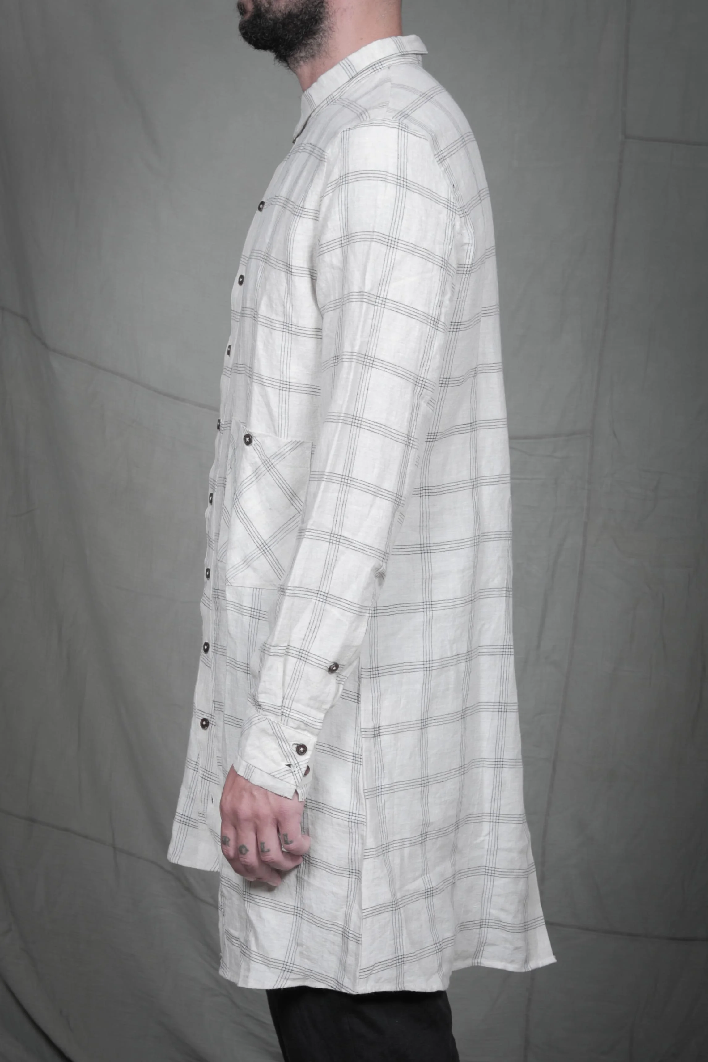 AM - SS2023 - MENS LOOKBOOK-90.jpg