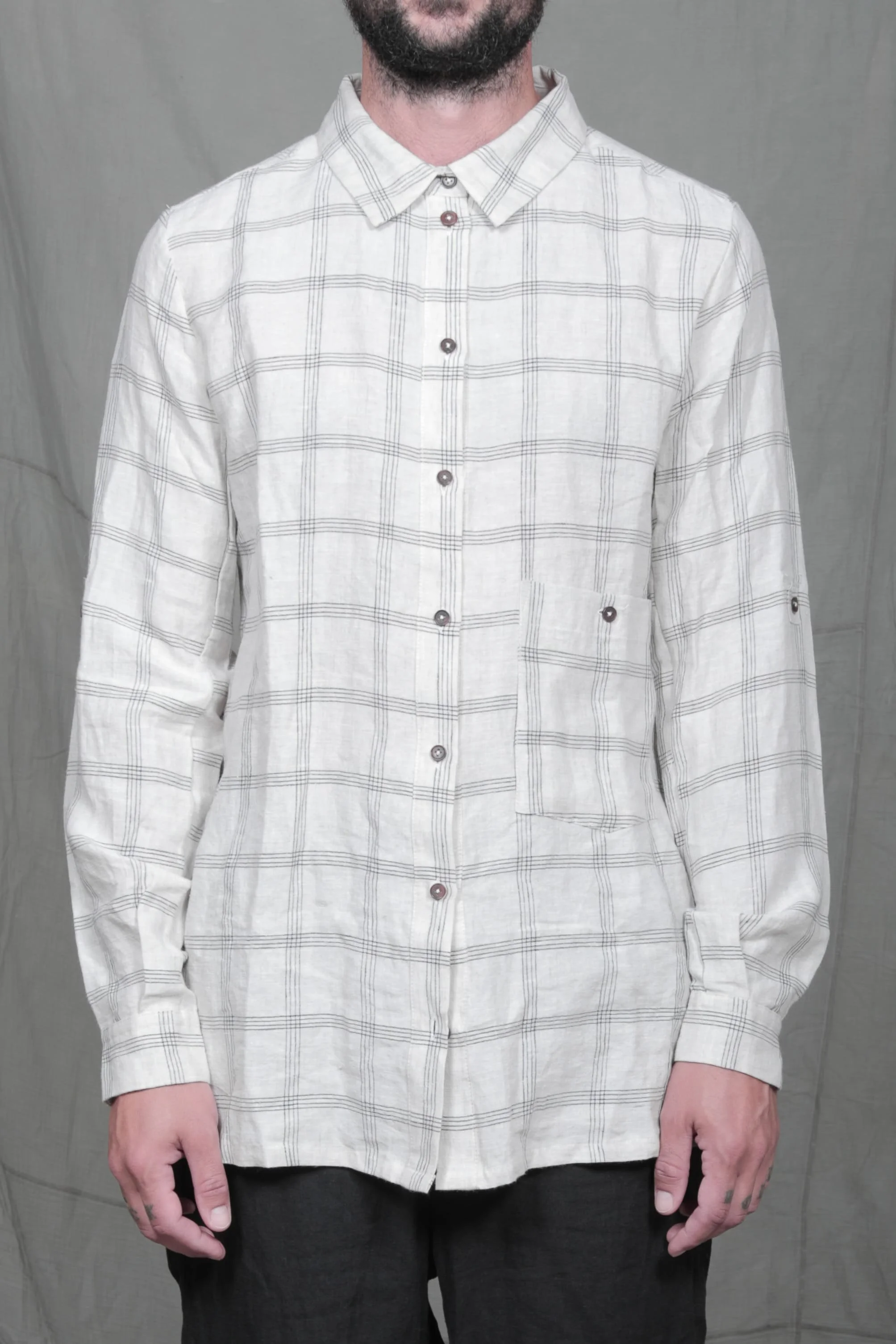 AM - SS2023 - MENS LOOKBOOK-95.jpg