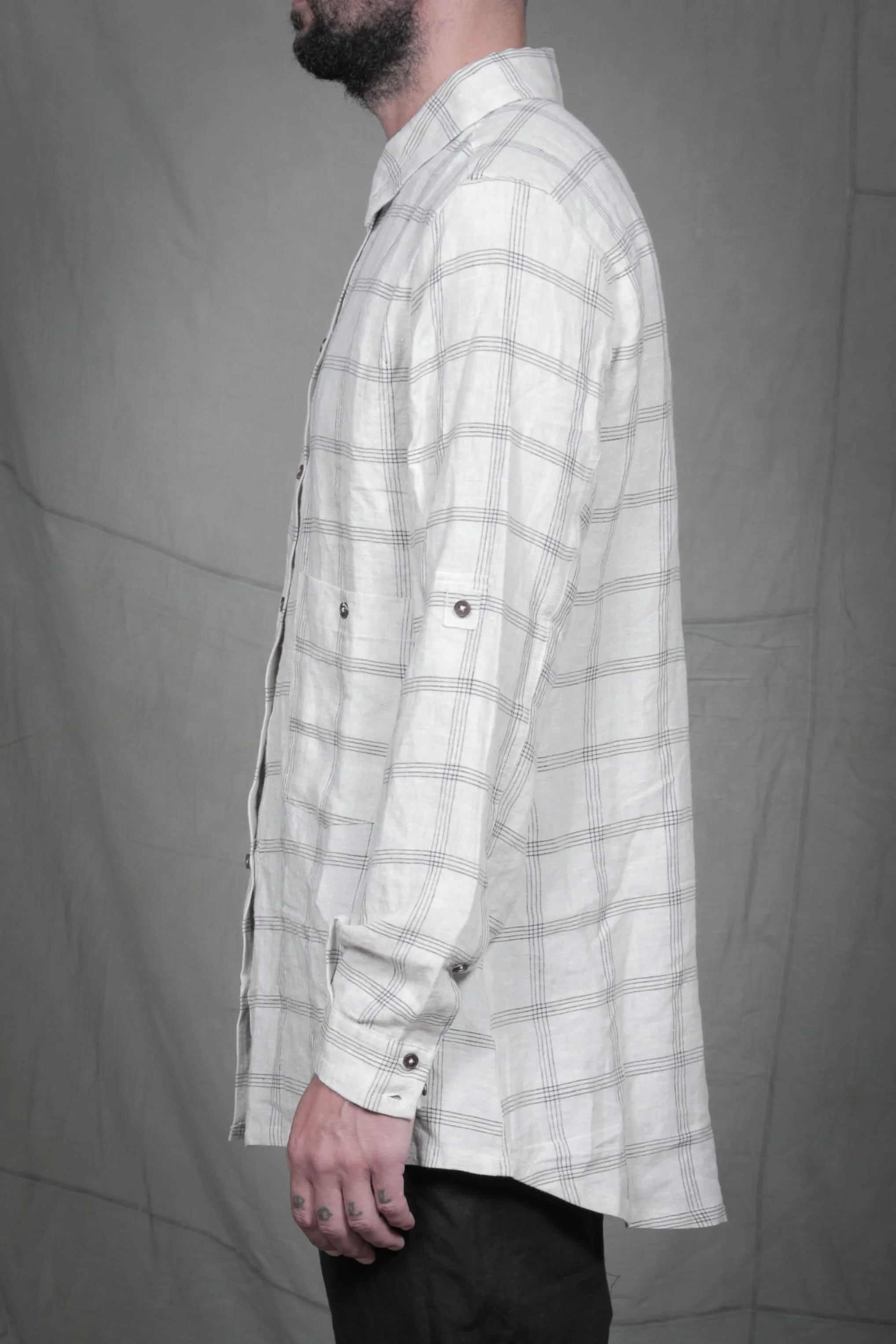 AM - SS2023 - MENS LOOKBOOK-98.jpg