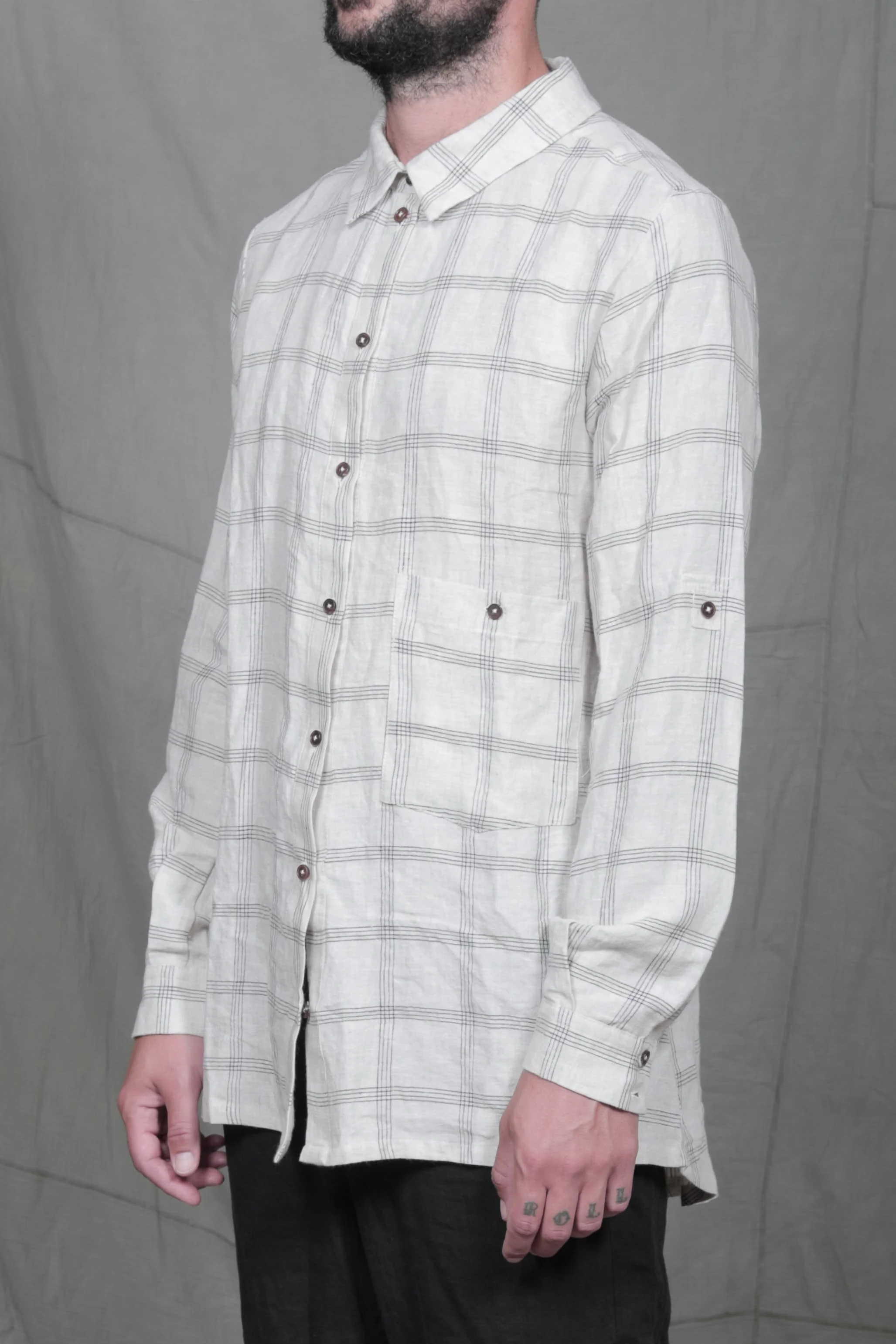 AM - SS2023 - MENS LOOKBOOK-97.jpg