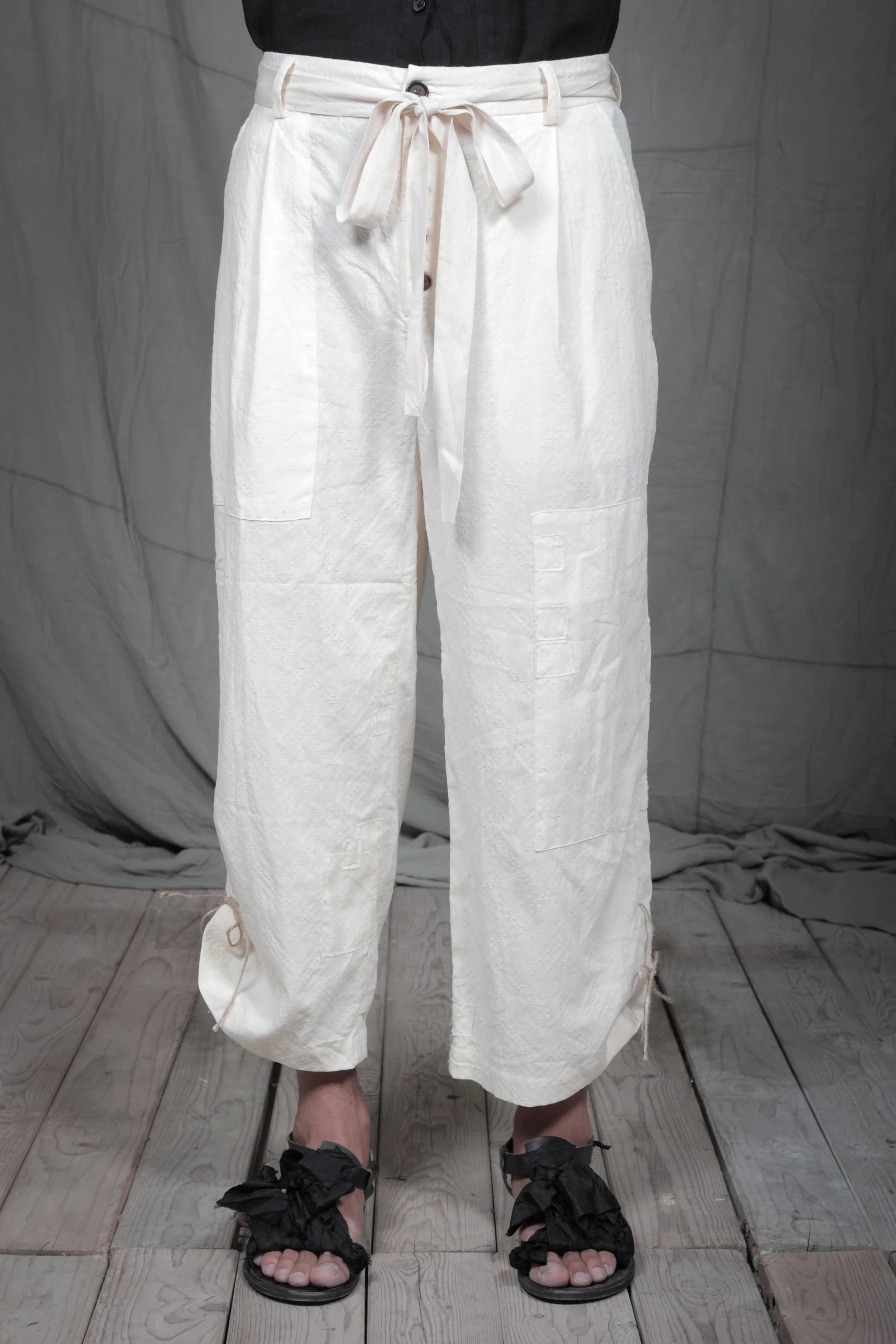 AM - SS2023 - MENS LOOKBOOK-93.jpg