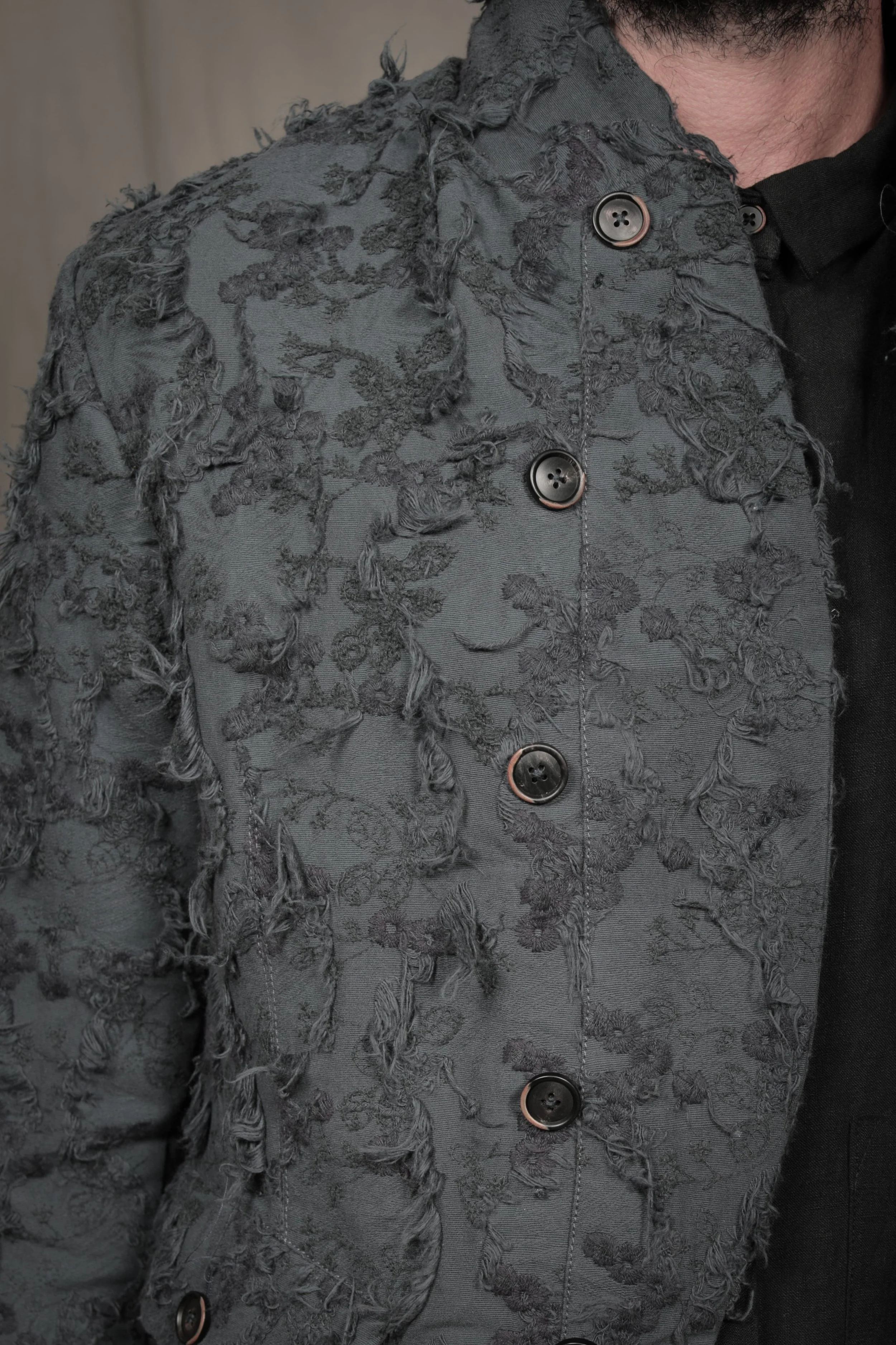 AM - SS2023 - MENS LOOKBOOK-196.jpg